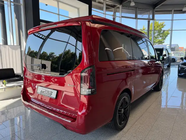 Mercedes-Benz V-Class view 4