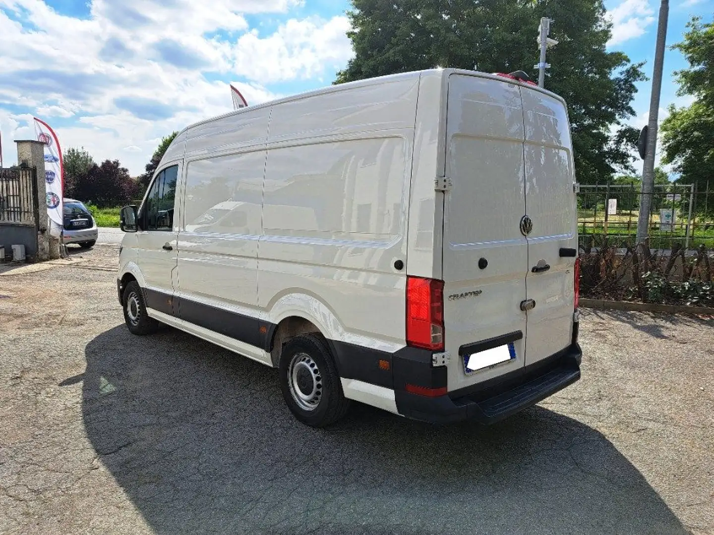Volkswagen Crafter 30 2.0 TDI 140CV PM-TA Furgone Wit - 2