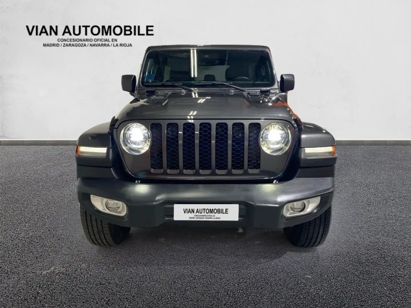 Jeep Wrangler Unlimited 2.0 4xe Sahara 8ATX 280KW Gris - 2