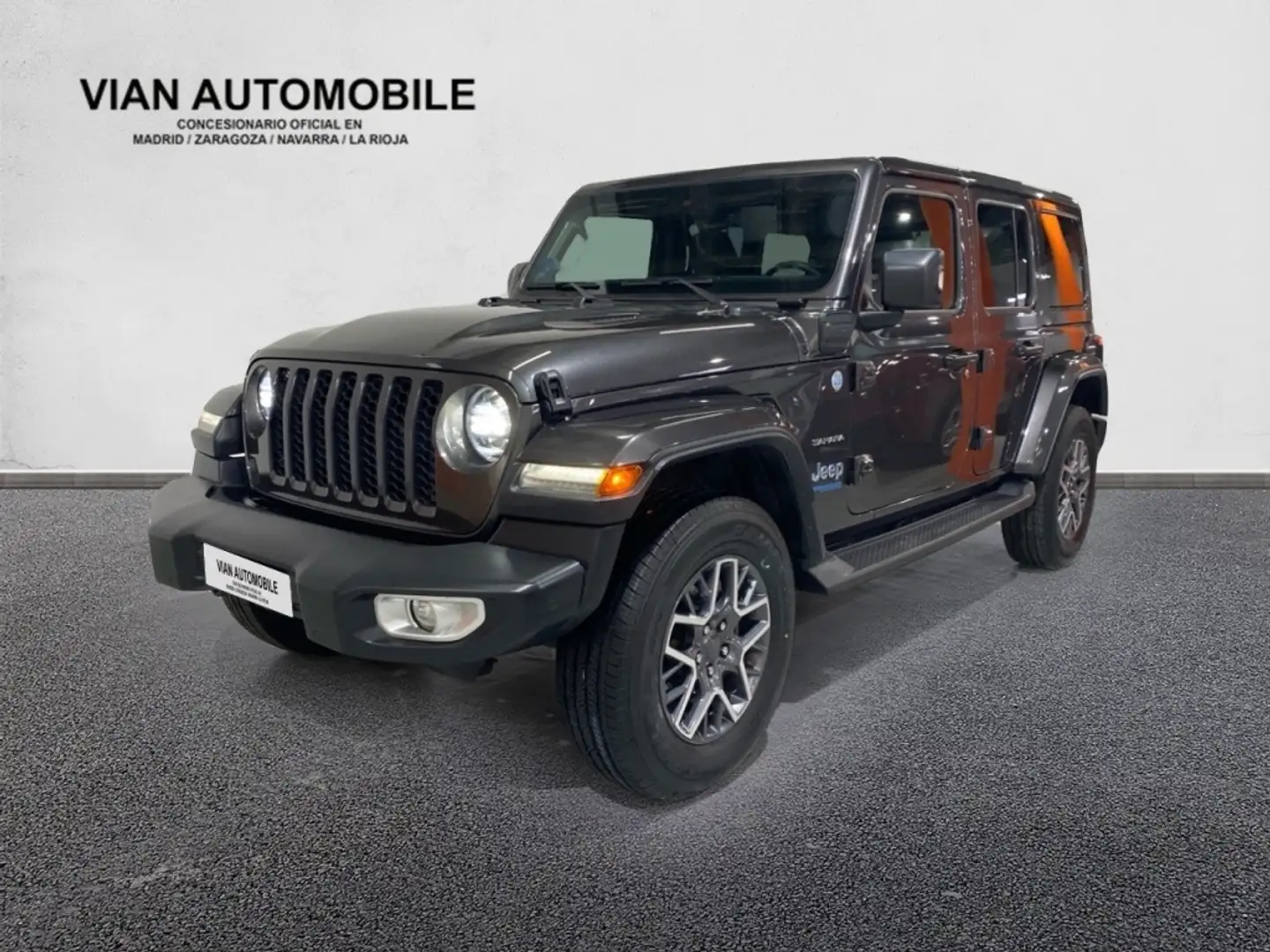 Jeep Wrangler Unlimited 2.0 4xe Sahara 8ATX 280KW Gris - 1