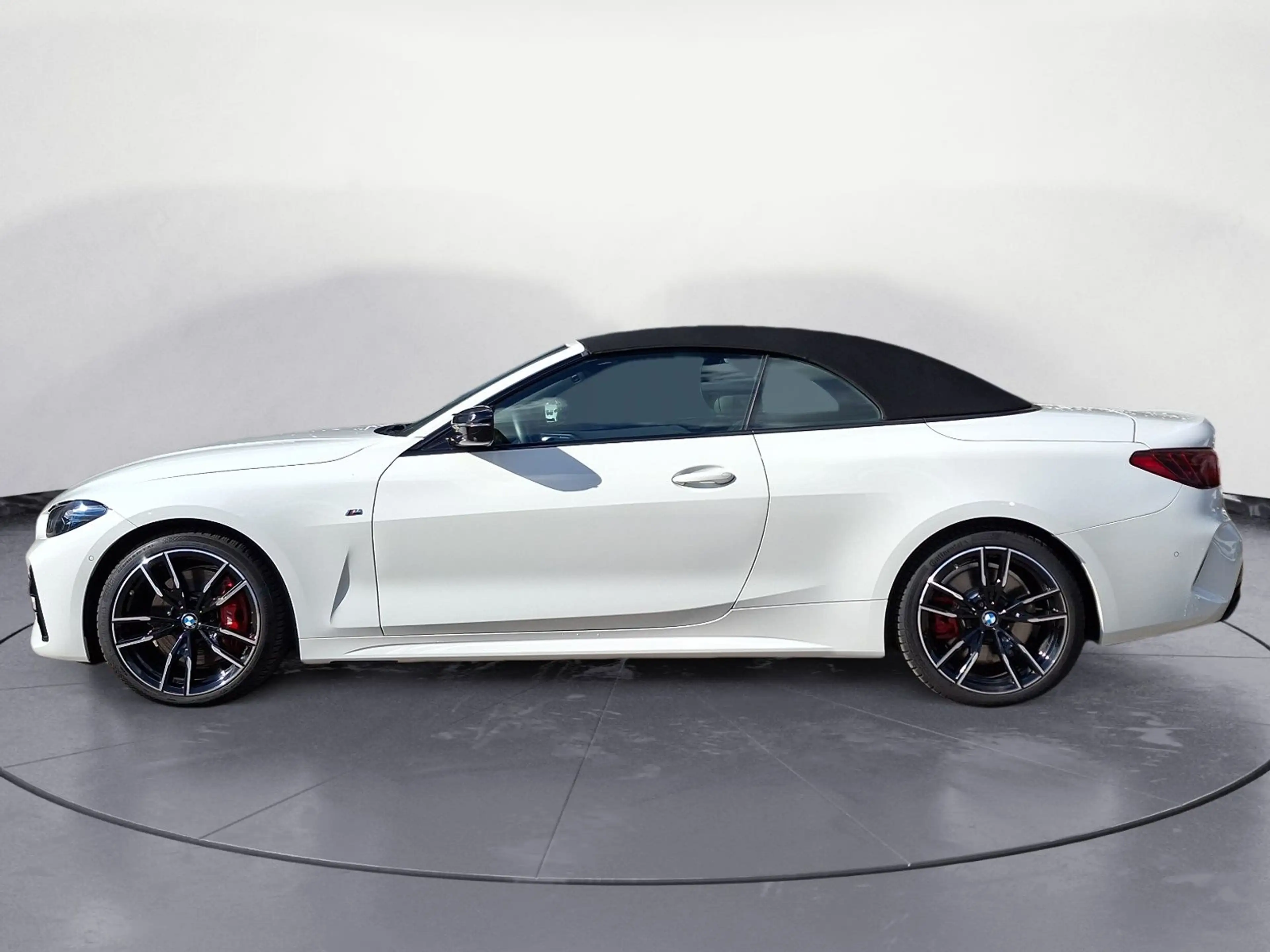 BMW M4 i xDrive Cabrio Innovationsp. M Sport Pro AH — photo 4