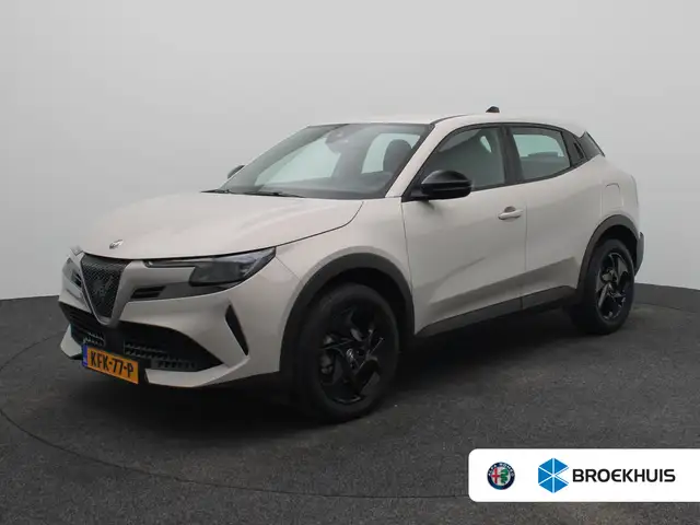 Alfa Romeo Junior Hybrid Ibrida 145 EDCS6 Navi | Apple Carplay | Cru