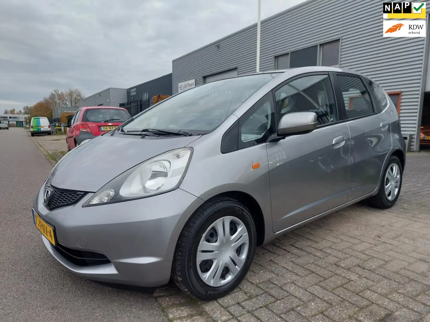 Honda Jazz 1.2 Cool 5 deurs+ geregelde airco Gris - 1
