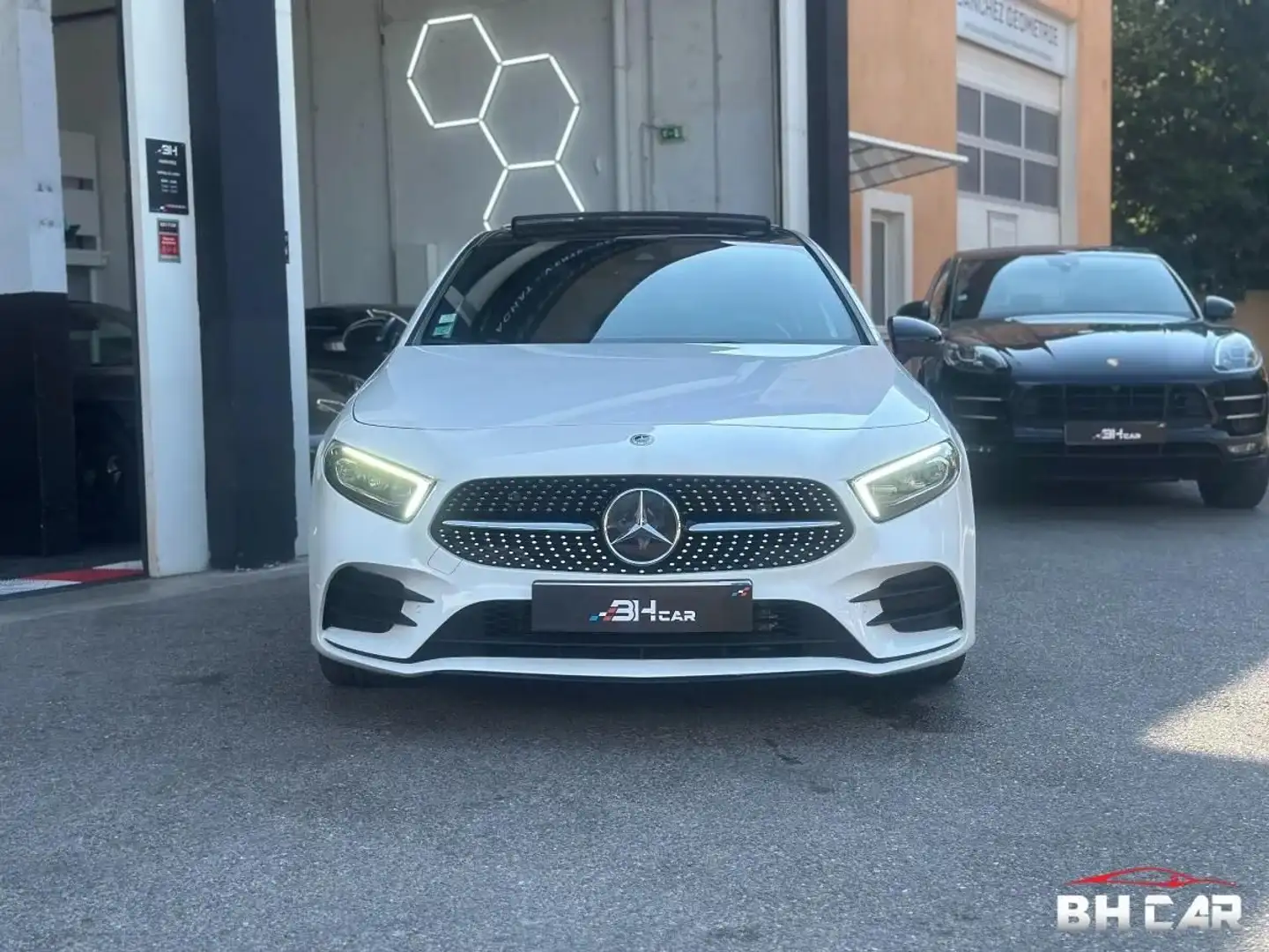 Mercedes-Benz A 190 2.0 220 d 190 amg line 8g-dct bva - 2