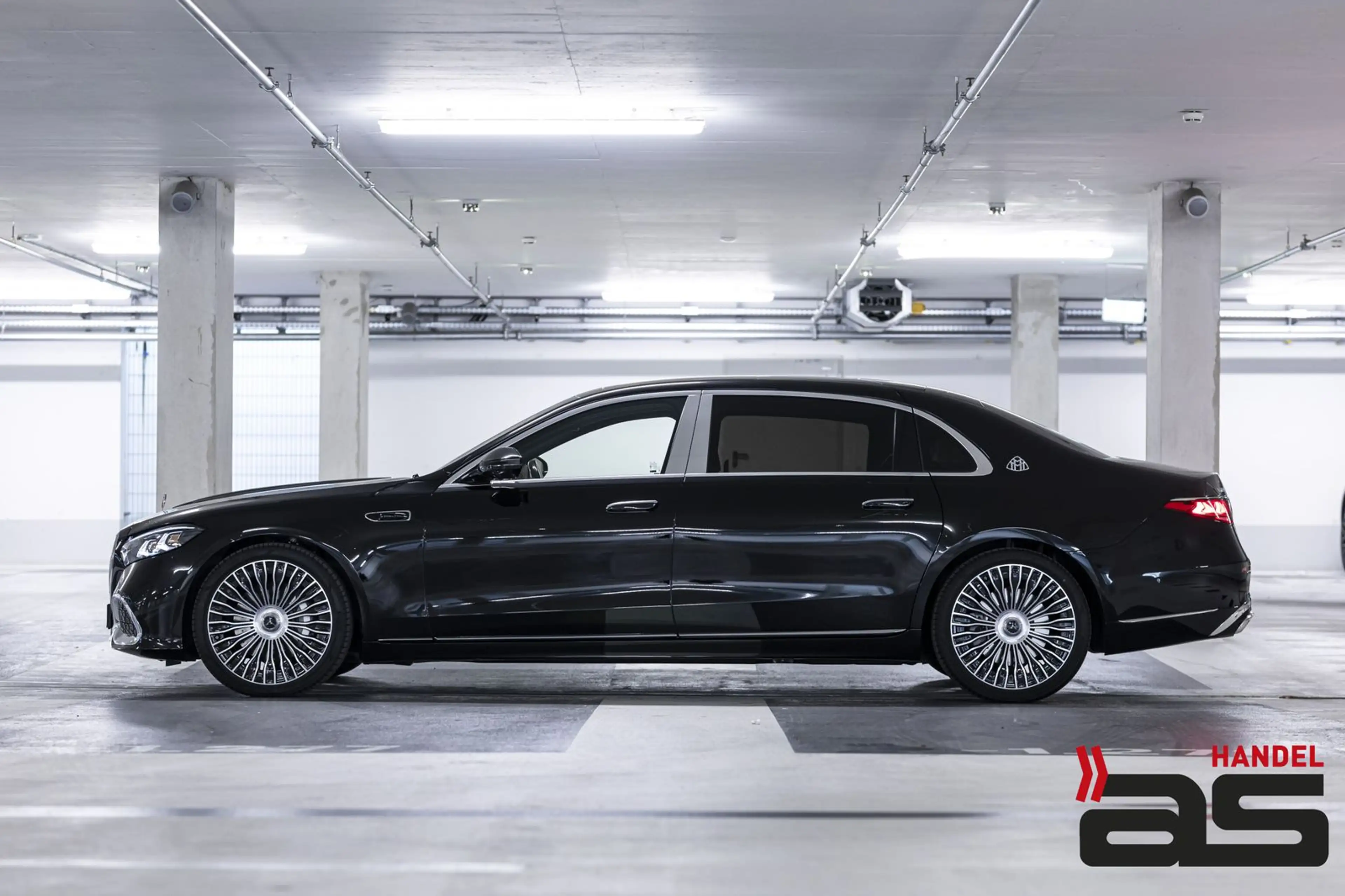 Mercedes-Benz S 580 Maybach Sparkling|Premium+|Burm4D|E-Active — photo 3