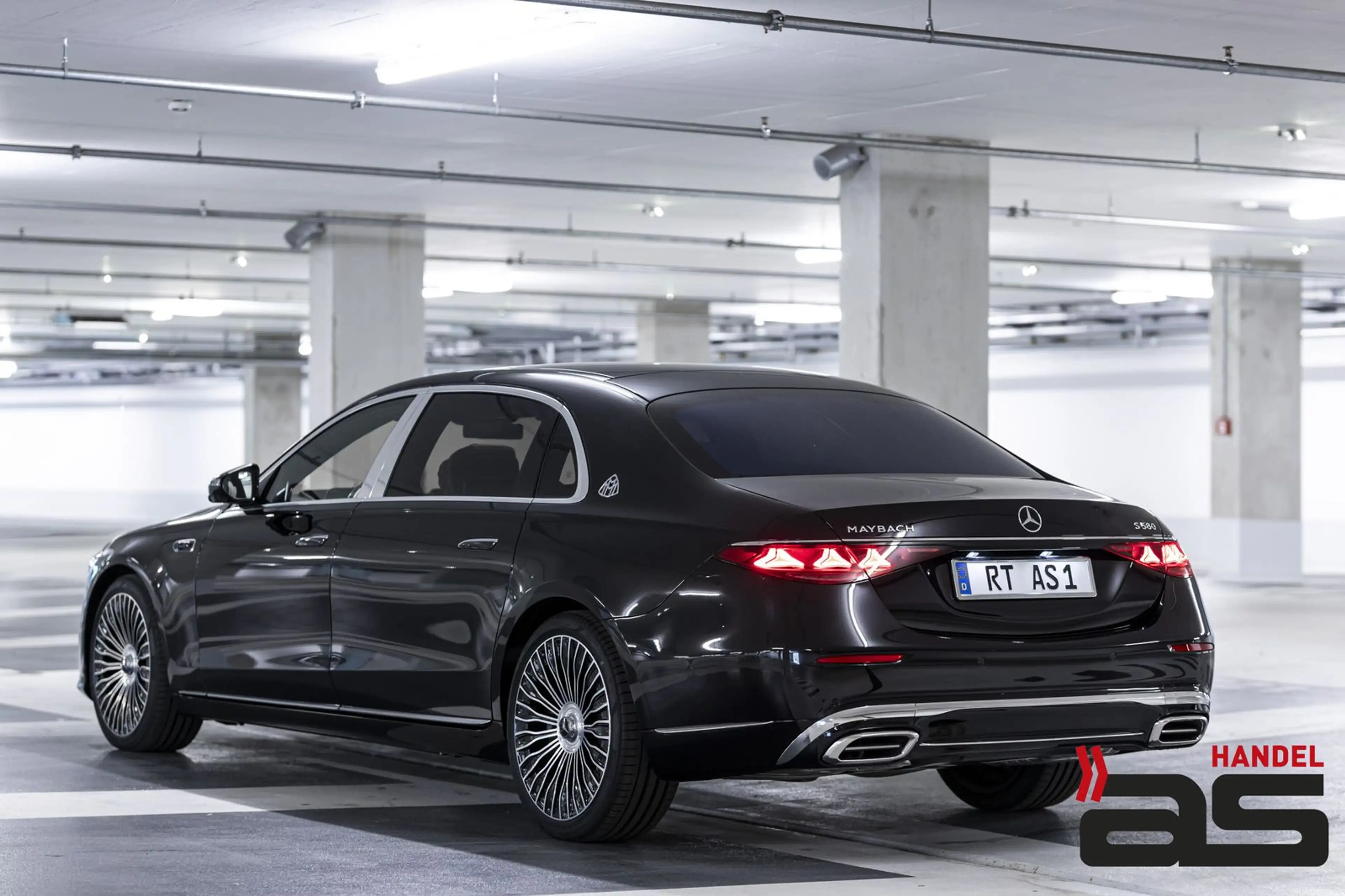 Mercedes-Benz S 580 Maybach Sparkling|Premium+|Burm4D|E-Active — photo 4