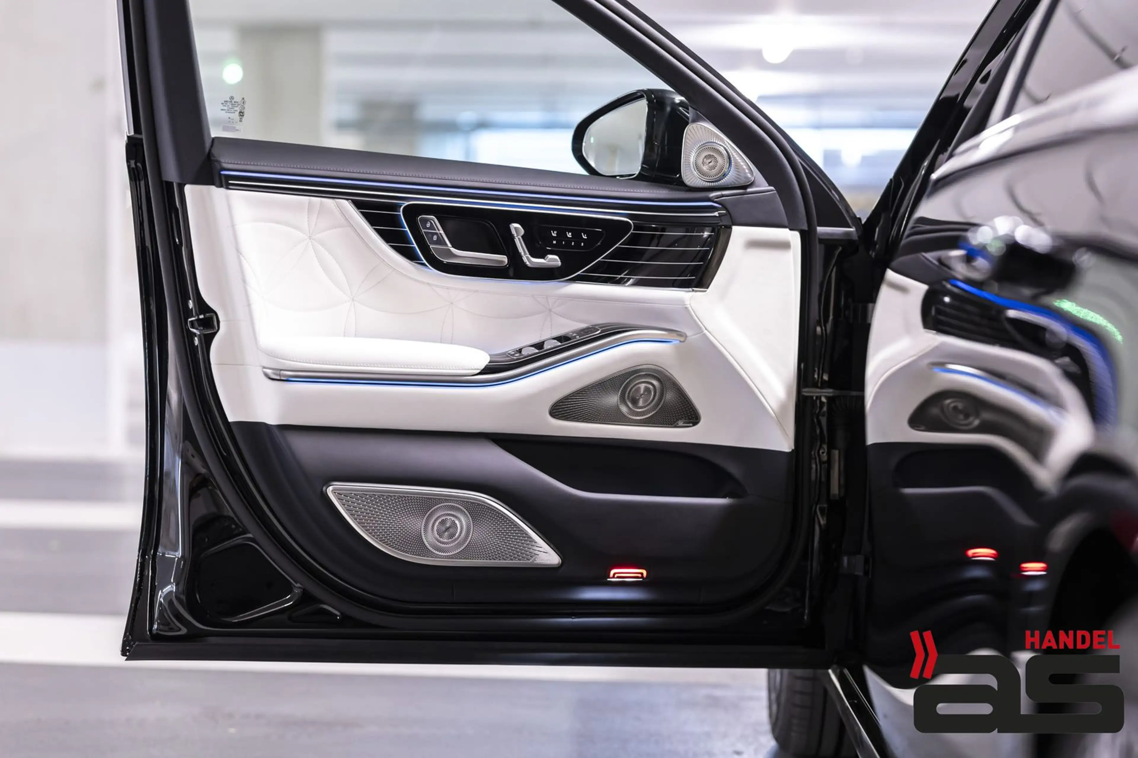 Mercedes-Benz S 580 Maybach Sparkling|Premium+|Burm4D|E-Active — photo 12