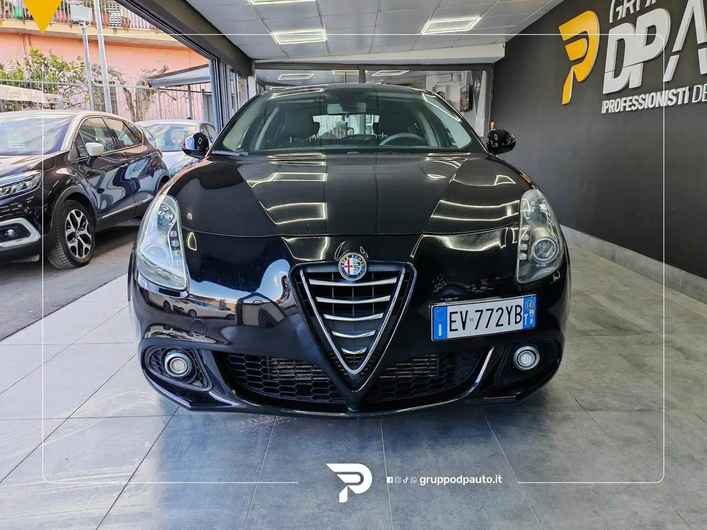 Alfa Romeo Giulietta 1.6 jtdm Business E5+ Schwarz - 2
