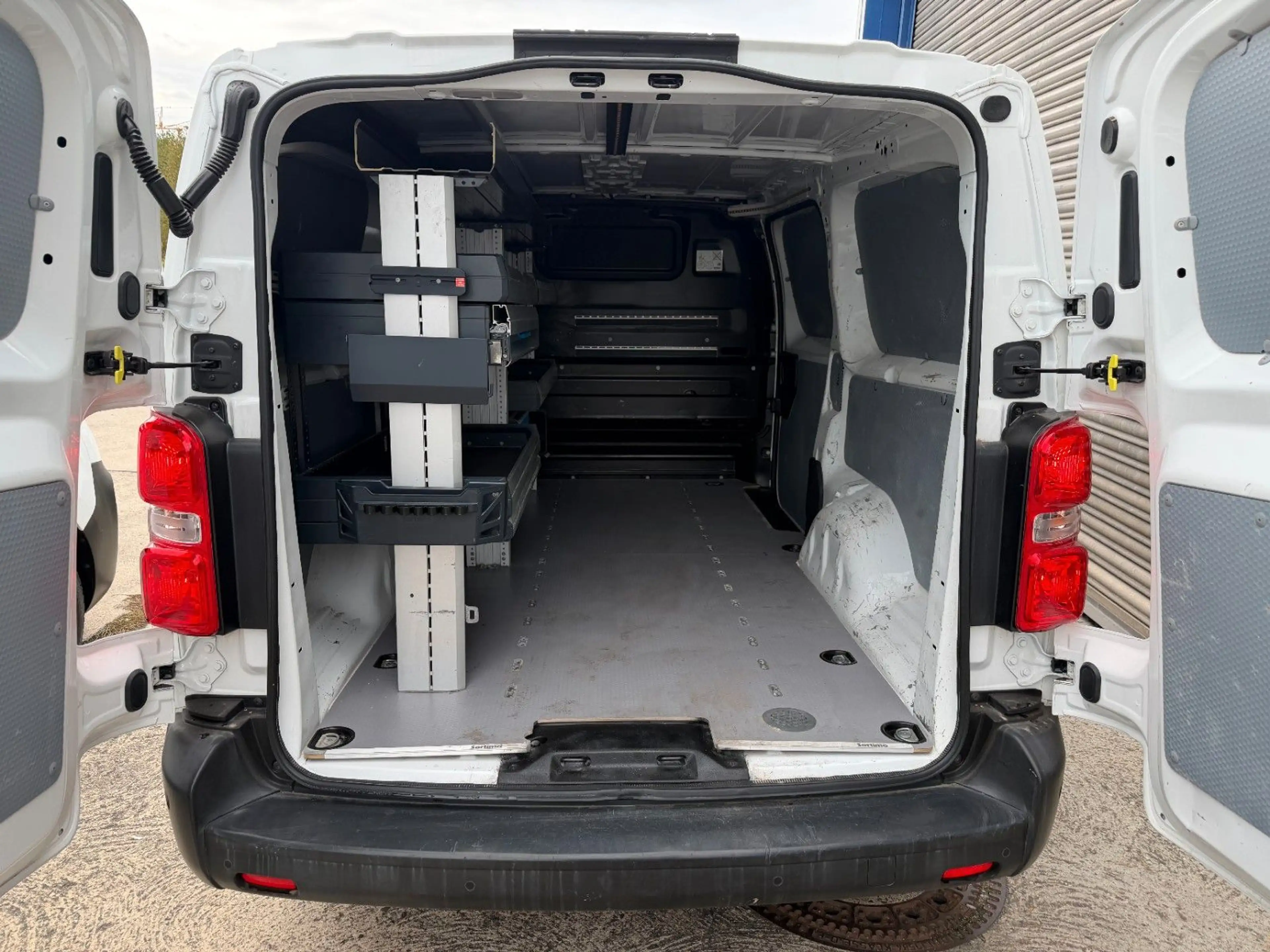 Opel Vivaro Kasten Edition L *1x SORTIMO*KLIM*3-SITZ*