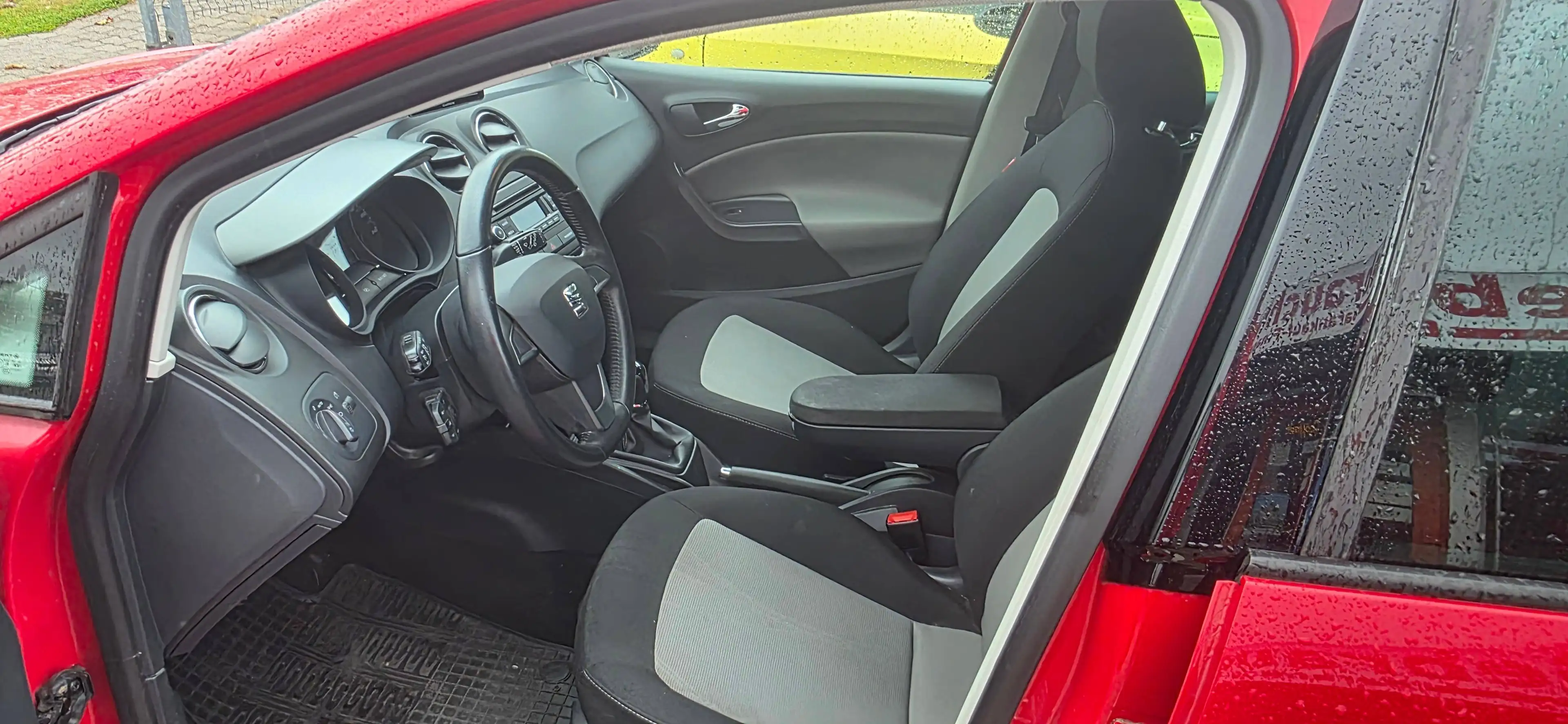 SEAT Ibiza Style * 2015 *erst 93tkm*TÜV 05/2028 — photo 5