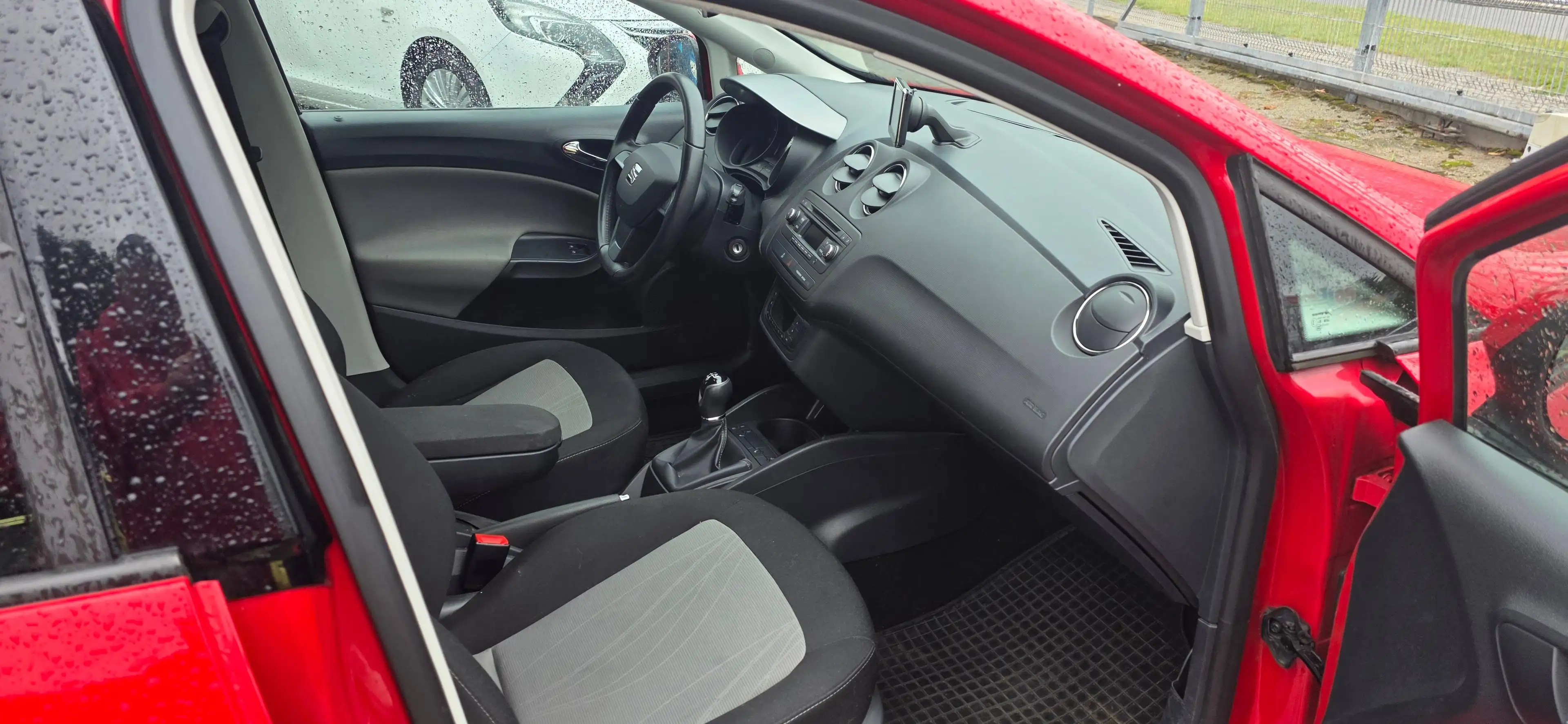 SEAT Ibiza Style * 2015 *erst 93tkm*TÜV 05/2028 — photo 7
