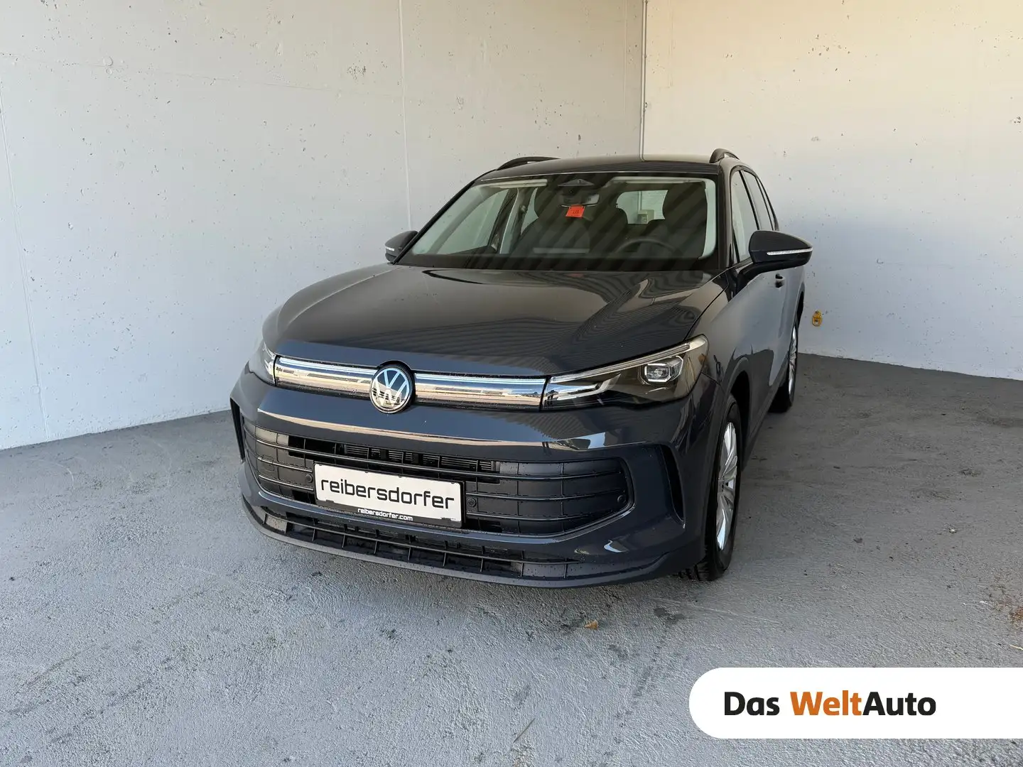 Volkswagen Tiguan 4Me TDI DSG Grau - 1