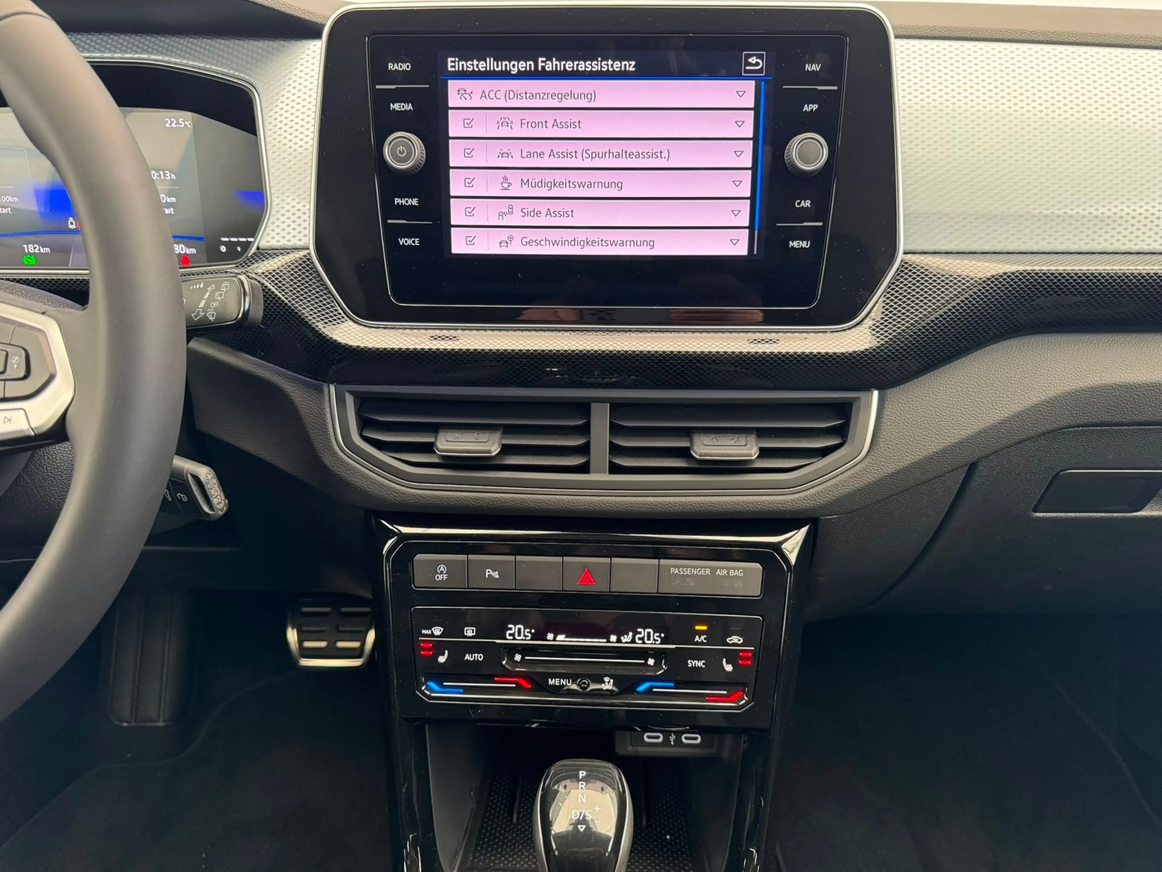 Volkswagen T-Cross Energy 1.0TSI +DSG+AHK+KAMERA+NAVI+LED+ACC — photo 4