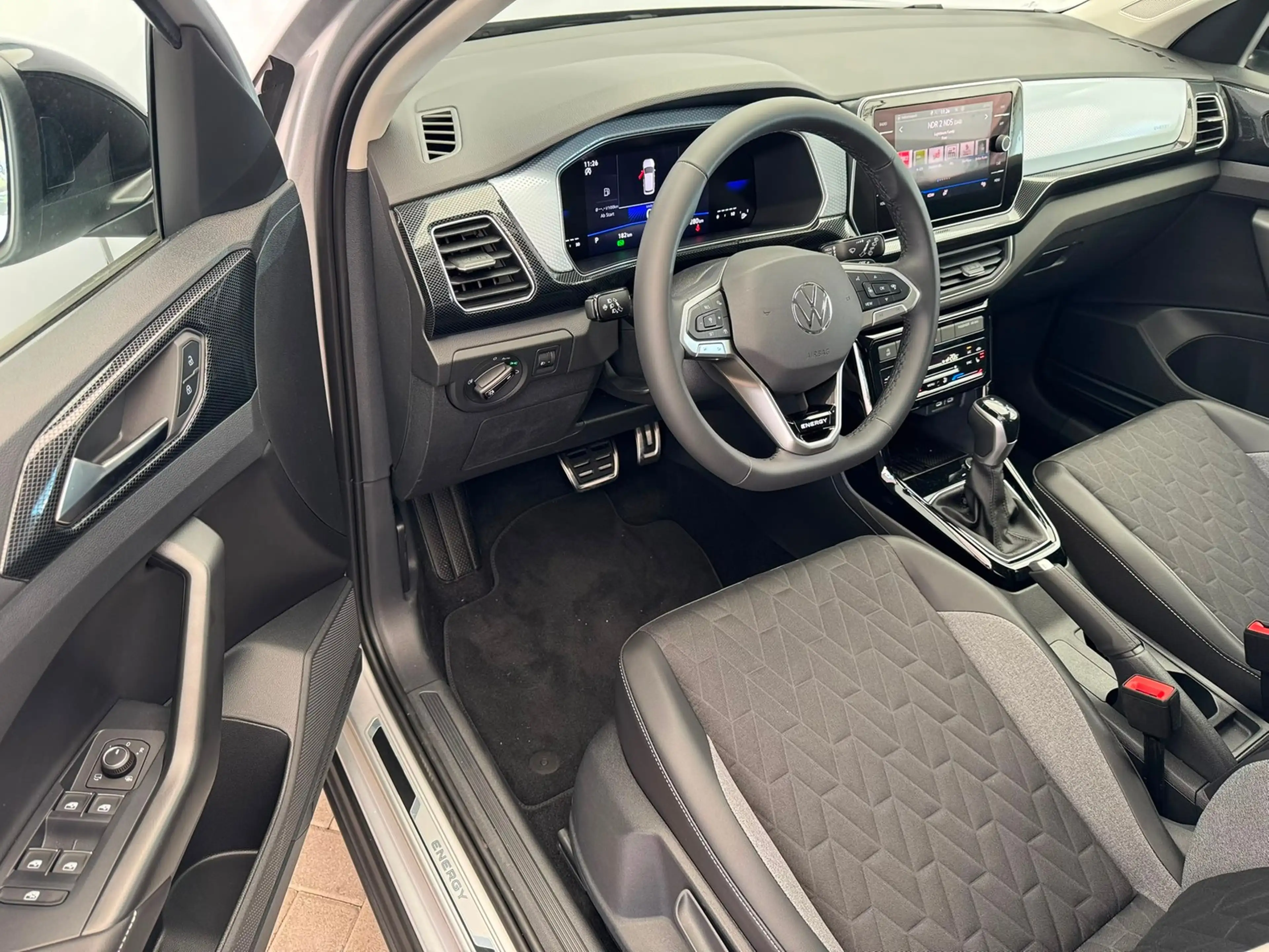 Volkswagen T-Cross Energy 1.0TSI +DSG+AHK+KAMERA+NAVI+LED+ACC — photo 12