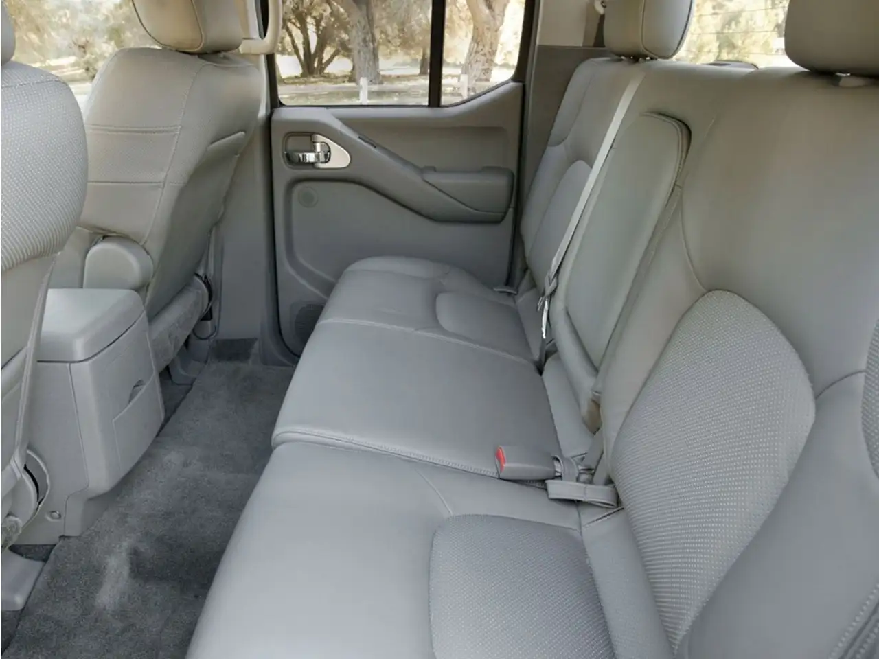 Nissan Frontier снимка Nissan Frontier