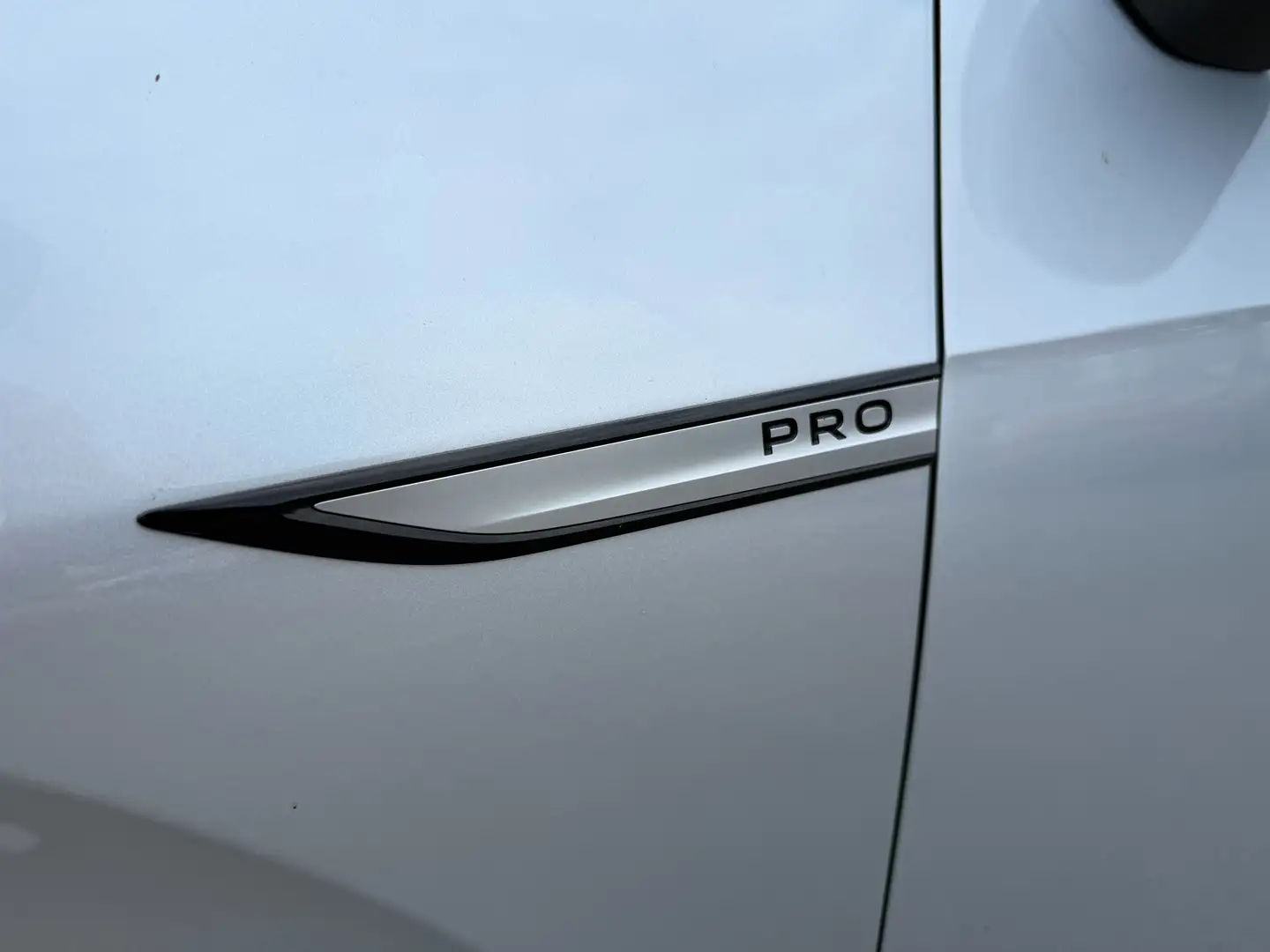 Volkswagen ID.3 ID.3 58 kWh Pro+NAVI+CARNET VW+AIRCO Zilver - 2