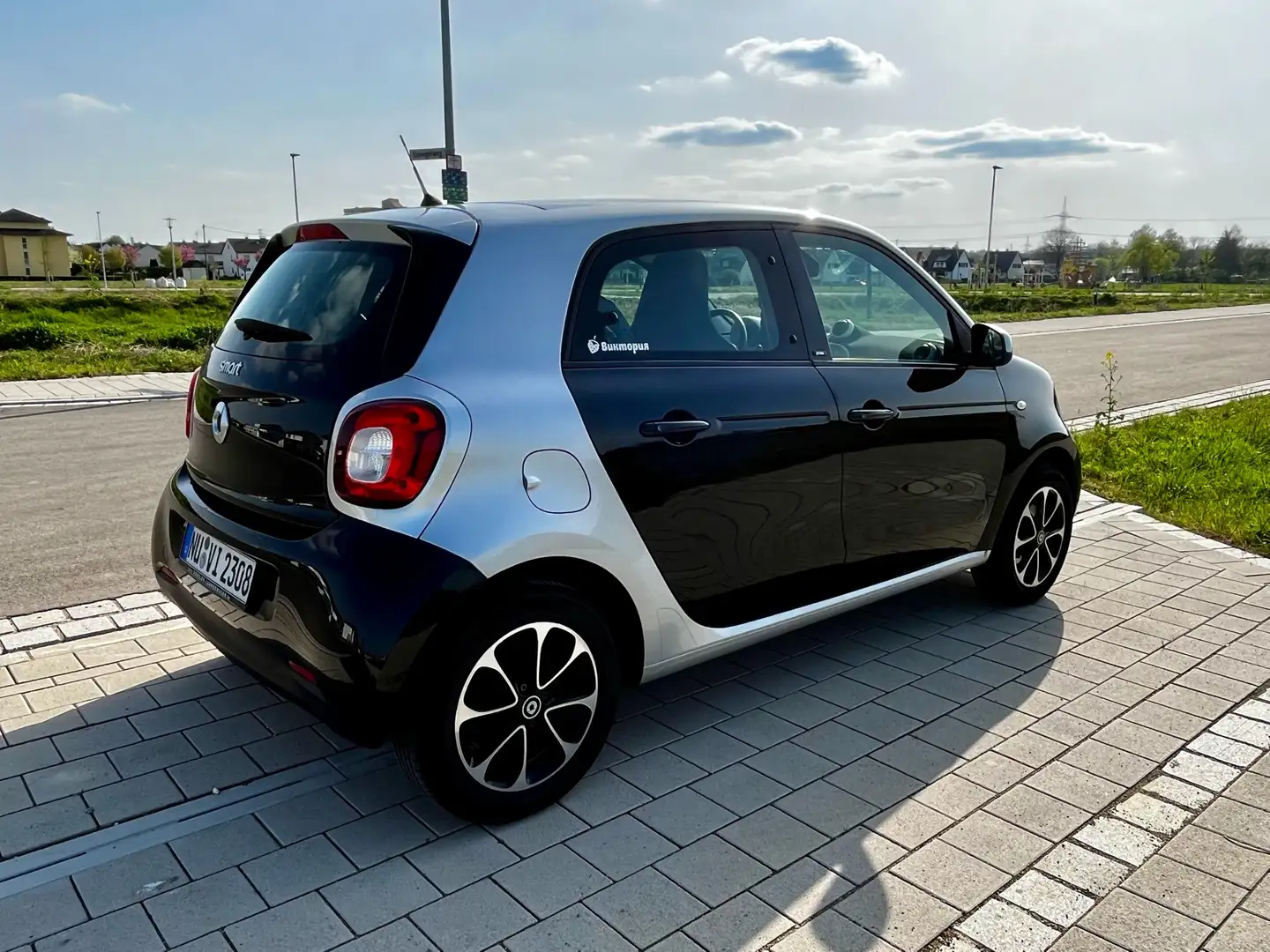 smart forFour prime / *Navi*SHZ*Panorama Černá - 2