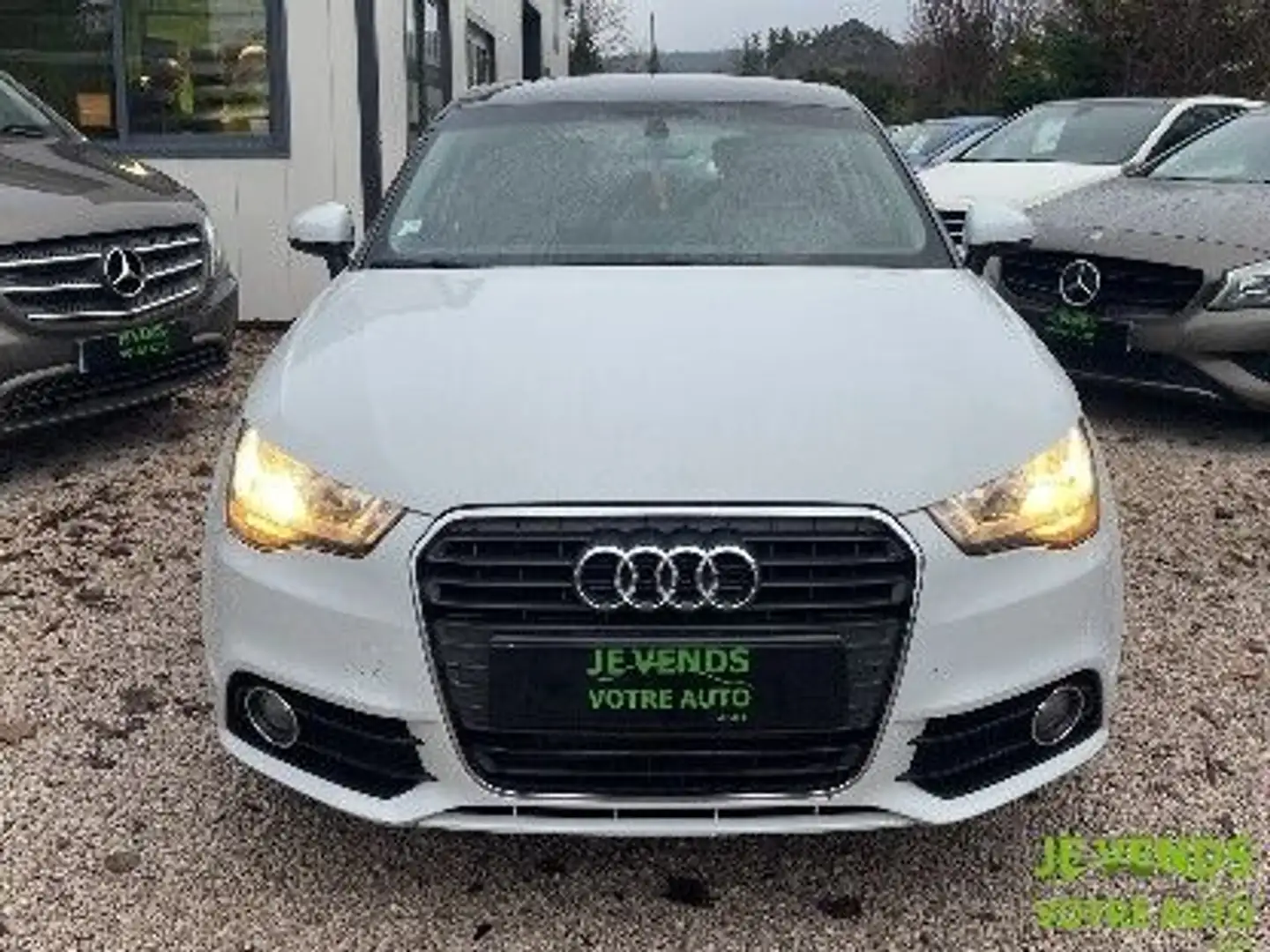 Audi A1 1.6 TDI 105ch Ambition Blanc - 2