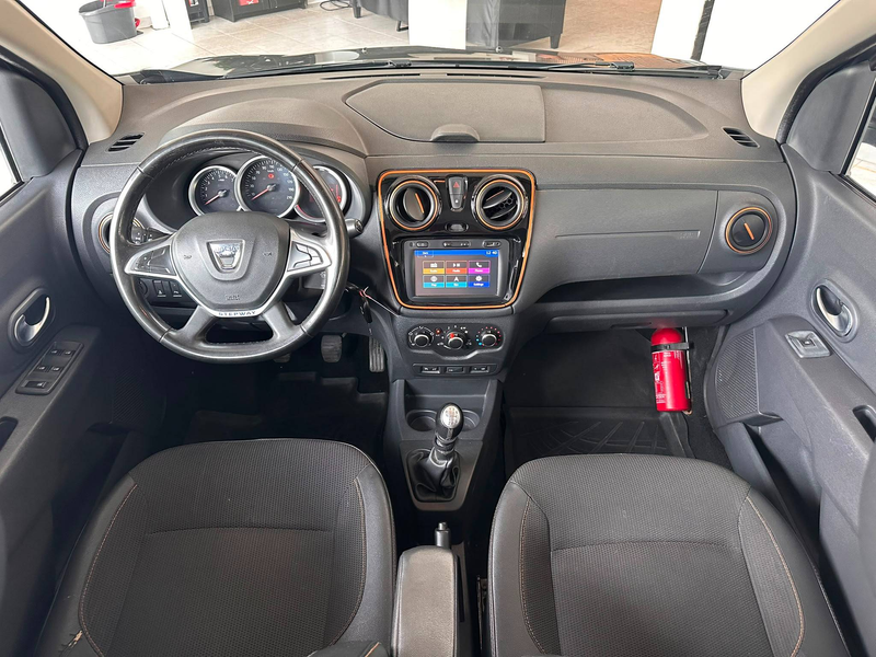 Dacia Lodgy 🟩1.5 DIESEL STEPWAY 110CV - 7 PLACES - GPS - CRUISE - AIRCO- CAPTEUR ET CAMERA DE RECULE — photo 11