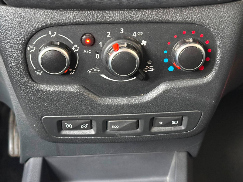 Dacia Lodgy 🟩1.5 DIESEL STEPWAY 110CV - 7 PLACES - GPS - CRUISE - AIRCO- CAPTEUR ET CAMERA DE RECULE — photo 12
