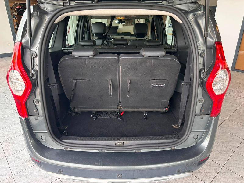 Dacia Lodgy 🟩1.5 DIESEL STEPWAY 110CV - 7 PLACES - GPS - CRUISE - AIRCO- CAPTEUR ET CAMERA DE RECULE — photo 8