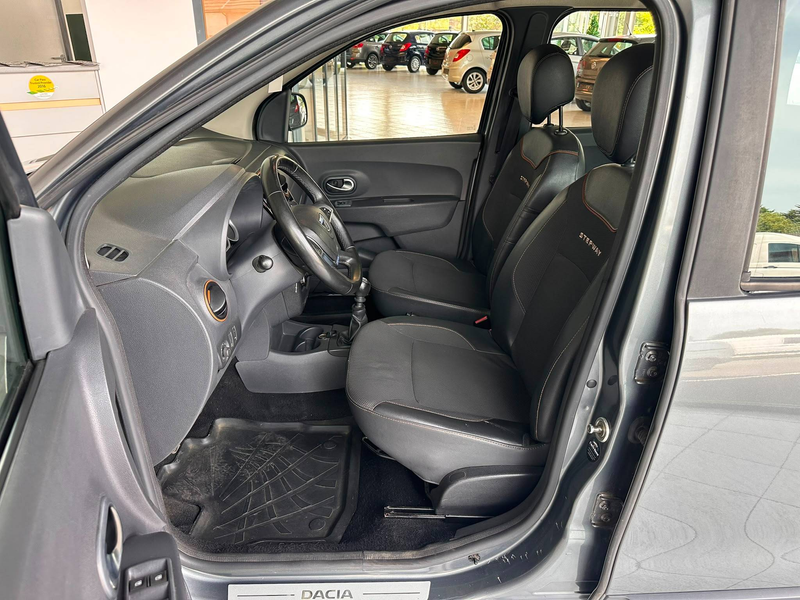 Dacia Lodgy 🟩1.5 DIESEL STEPWAY 110CV - 7 PLACES - GPS - CRUISE - AIRCO- CAPTEUR ET CAMERA DE RECULE — photo 5