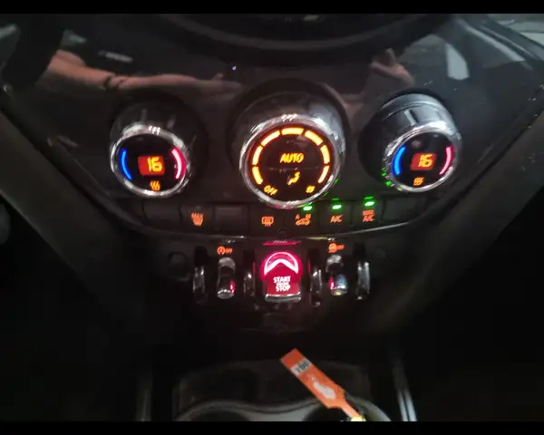 Mini Countryman view 15