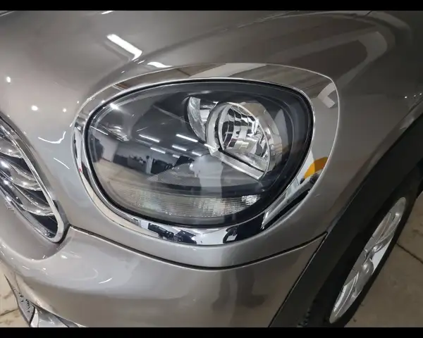 Mini Countryman view 11