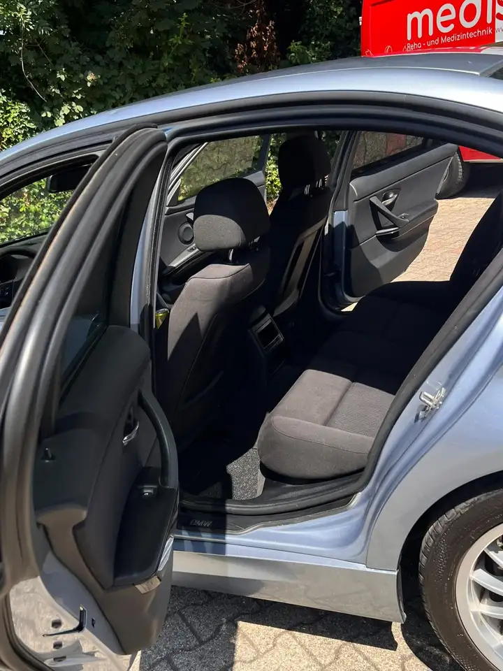 BMW 318i Comfort Edition, foto 12