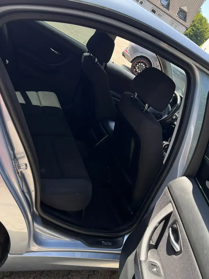 BMW 318i Comfort Edition, foto 11