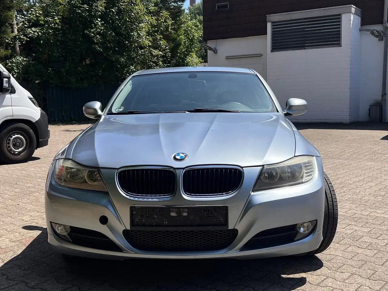 BMW 318i Comfort Edition, foto 1