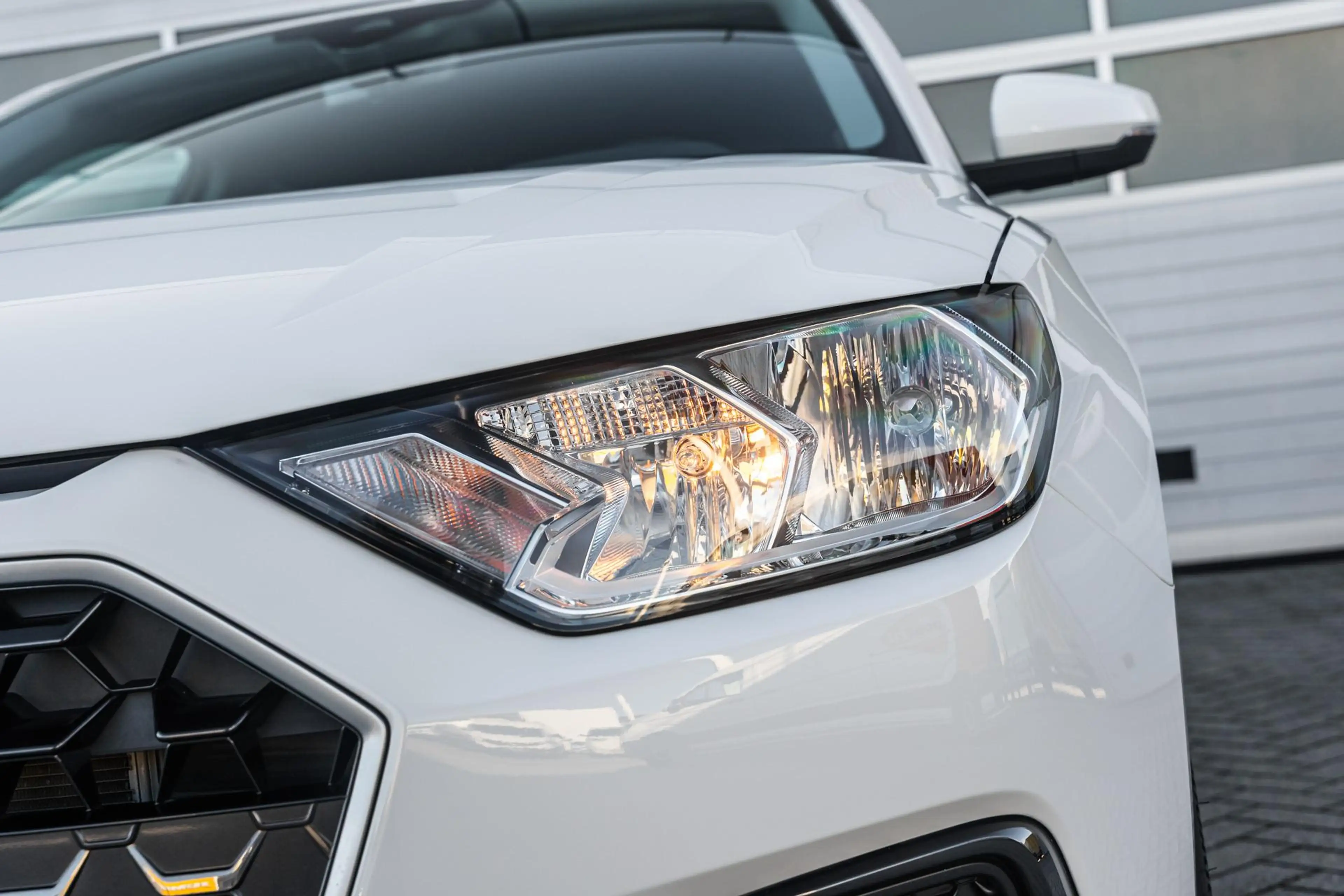 Audi A1 Sportback 25 TFSI 95pk Advanced edition | Parkeers — photo 9