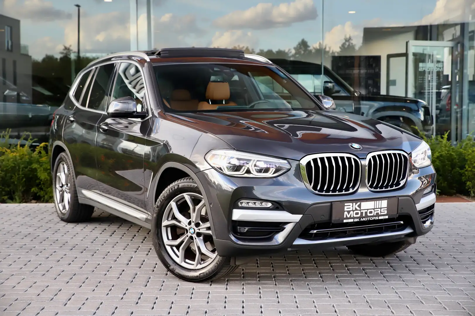 BMW X3 xDrive20i /PANO-CAMERA-H&K-ADAPTIVE-HUD-KEYLESS... Gris - 1