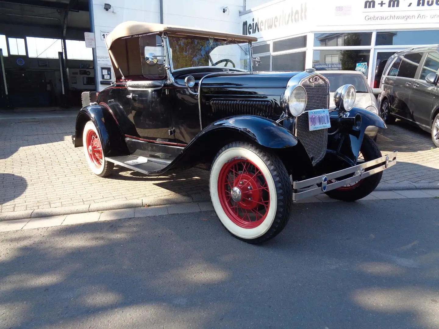 Ford Henry Model A  Roadster Deluxe Mitchell TOP Zust Černá - 2