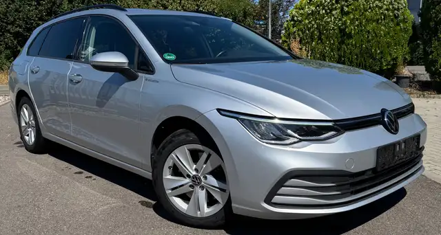 Volkswagen Golf Variant Life LED Navigation Lenkradheizung