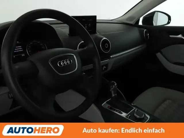 Audi A3 view 11