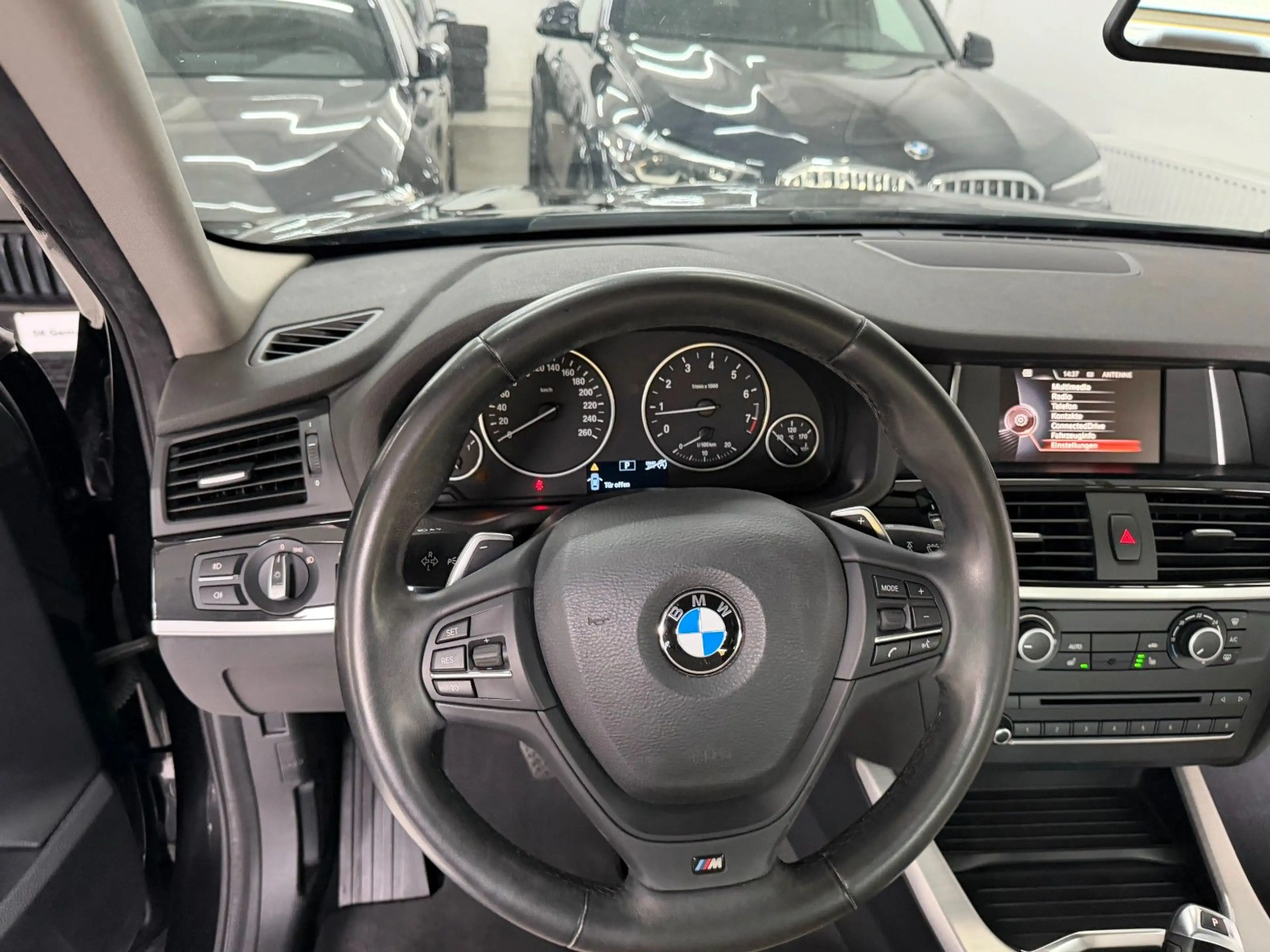 BMW X4 xD 20i ///M Lenk. Navi Leder 1 Hand wenig km — photo 10