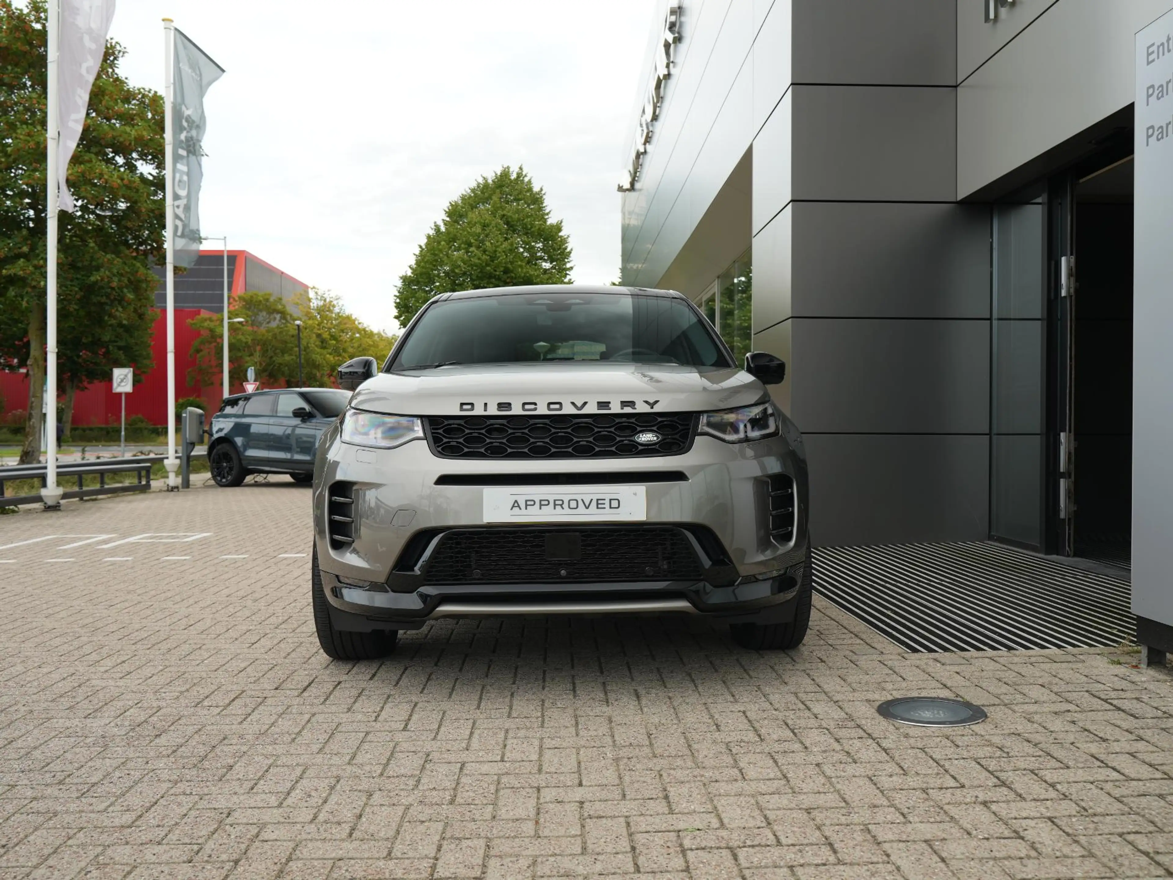 Land Rover Discovery Sport P300e PHEV Dynamic HSE | Technology Pack | Cold Cl — photo 3
