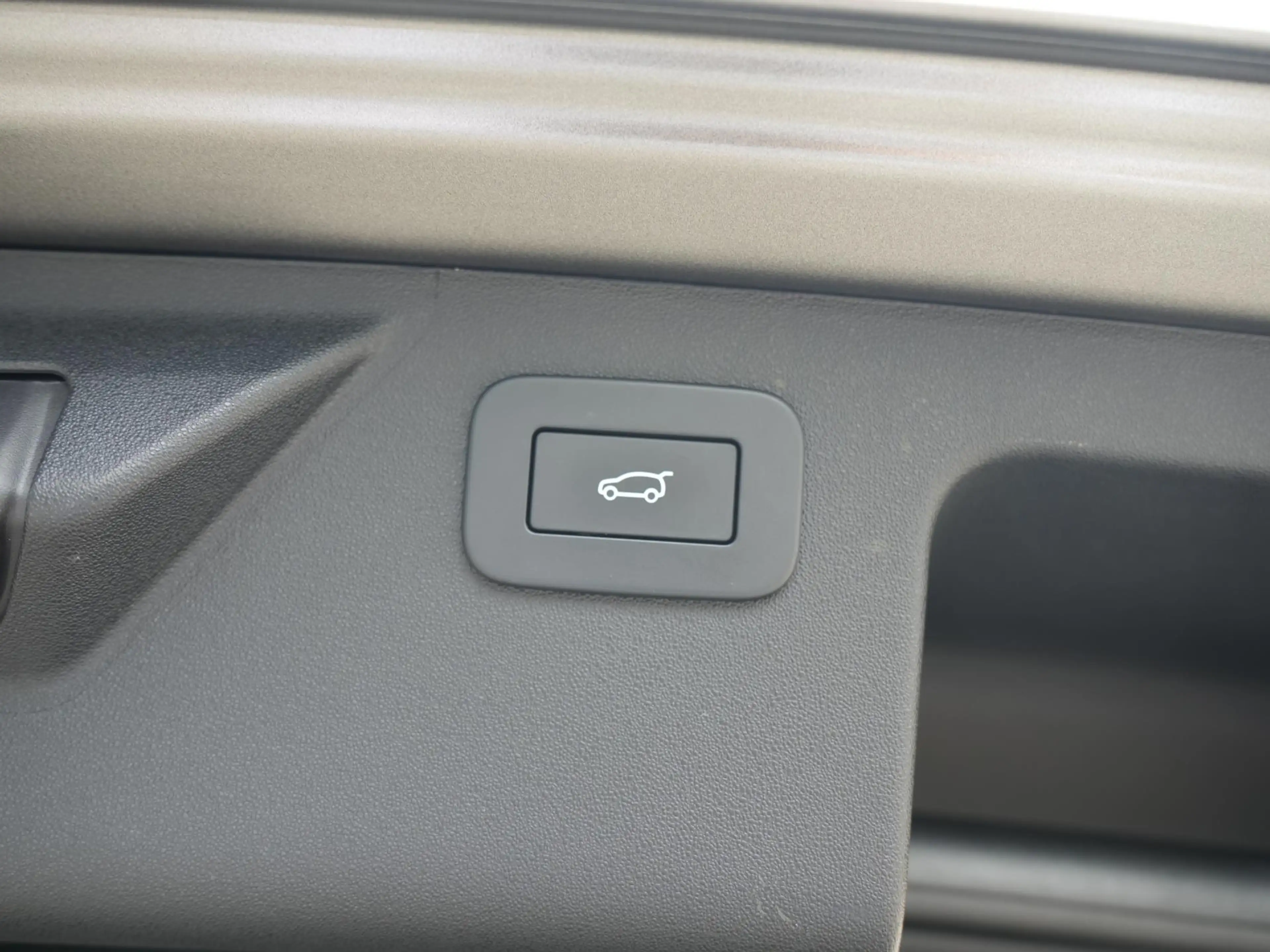 Land Rover Discovery Sport P300e PHEV Dynamic HSE | Technology Pack | Cold Cl — photo 9