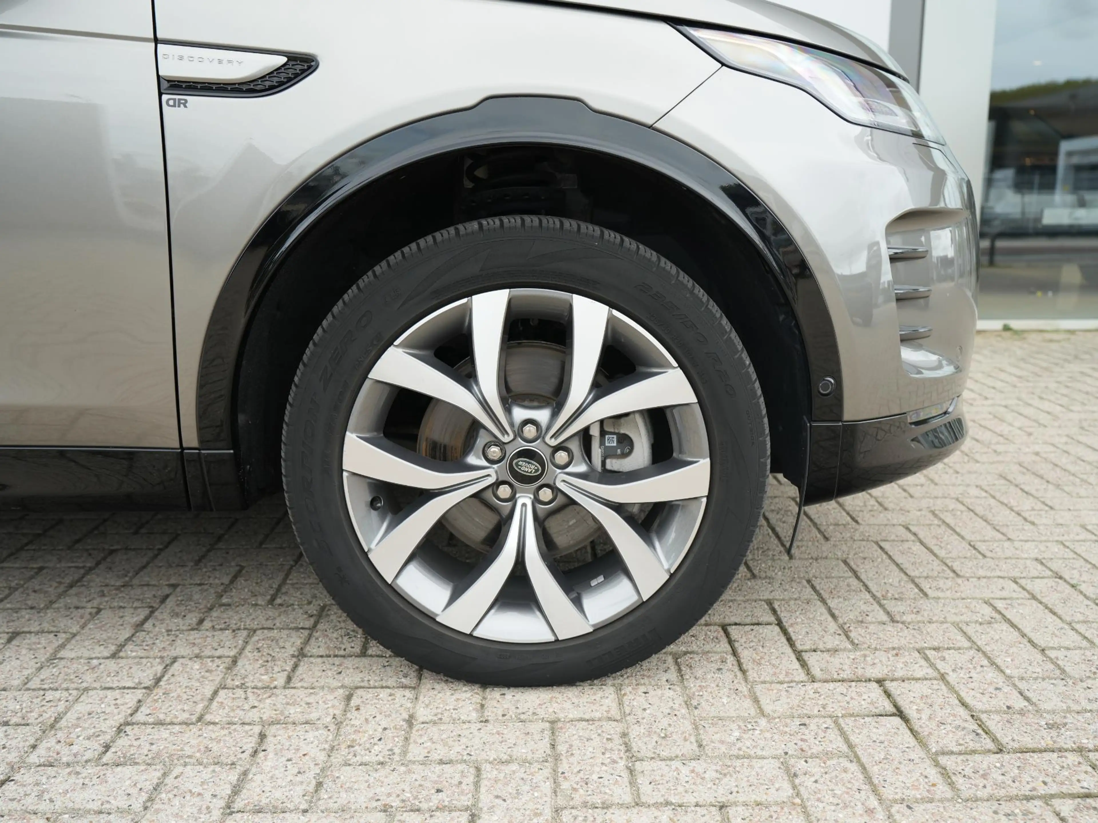 Land Rover Discovery Sport P300e PHEV Dynamic HSE | Technology Pack | Cold Cl — photo 5