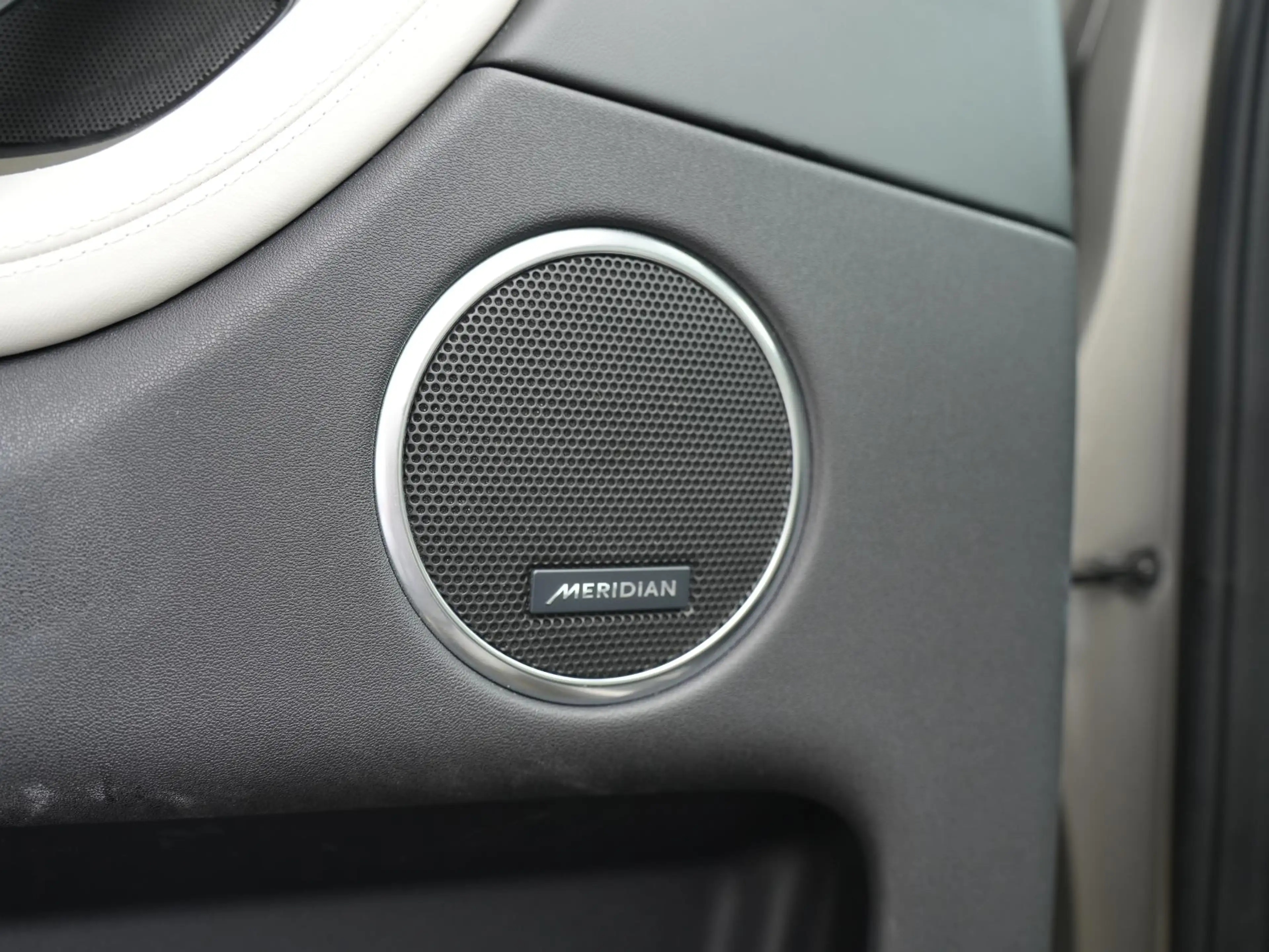 Land Rover Discovery Sport P300e PHEV Dynamic HSE | Technology Pack | Cold Cl — photo 14