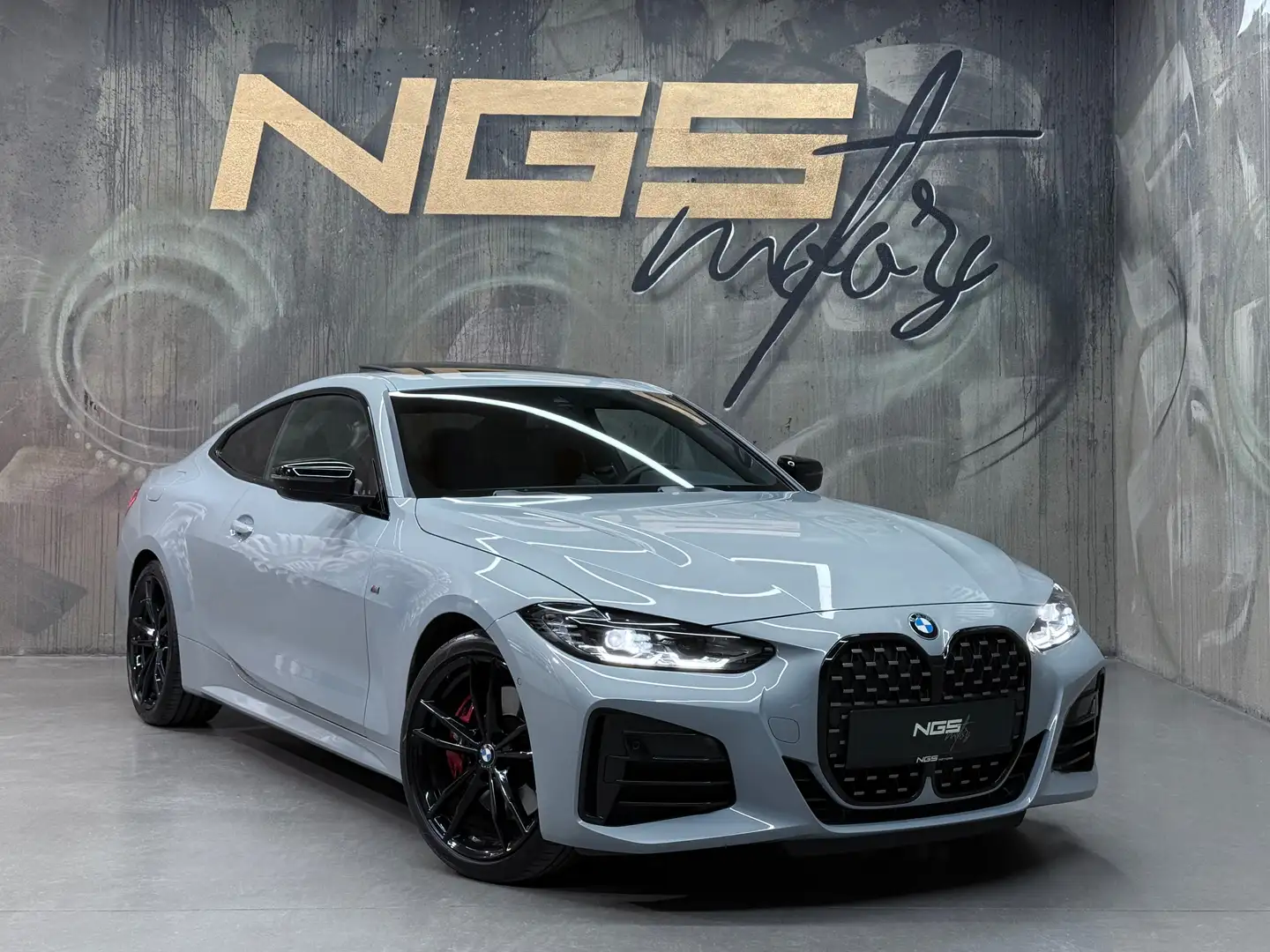 BMW 440 M-SPORT SCHIEBEDACH H/K ELEKTRSTZ SPORTAGA 8-FACH Grau - 1