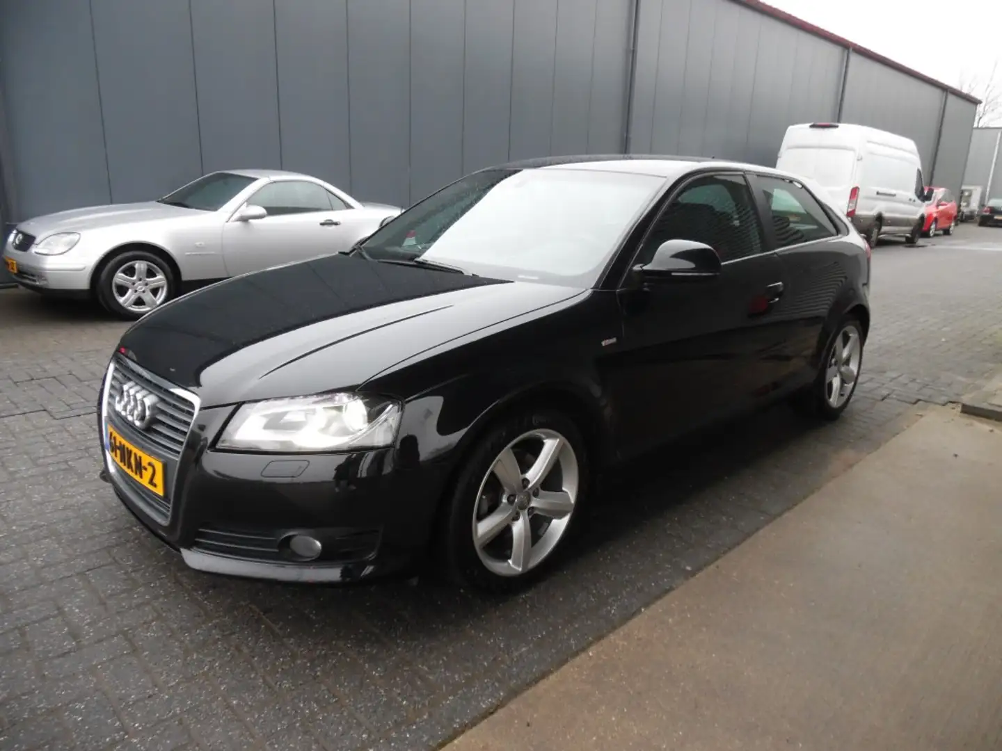Audi A3 1.4 TFSI S-EDITION Noir - 1