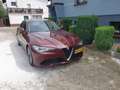 Alfa Romeo Giulia 2.2 Diesel Super Rood - thumbnail 1