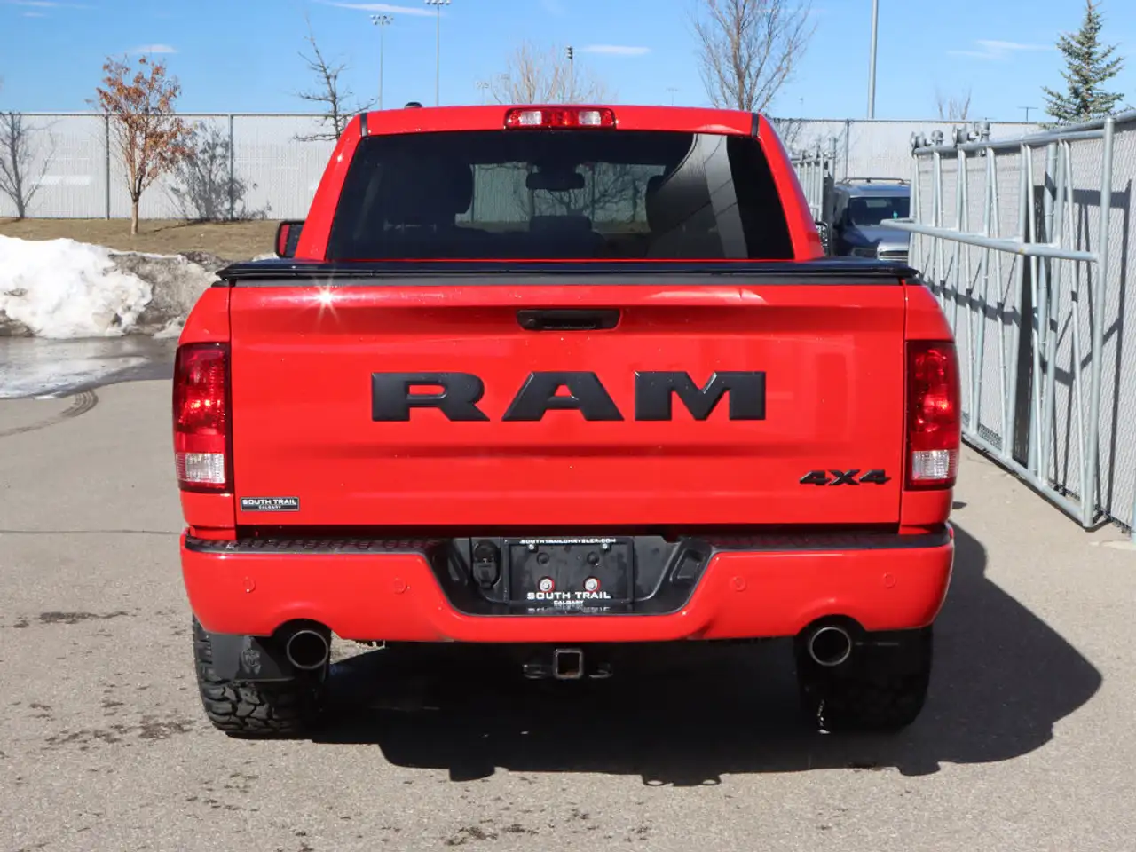 RAM 1500 снимка RAM 1500