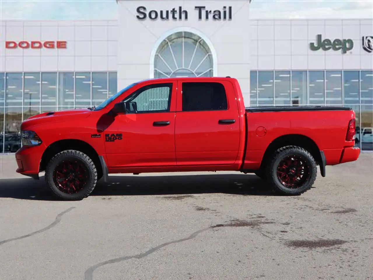 RAM 1500 снимка RAM 1500