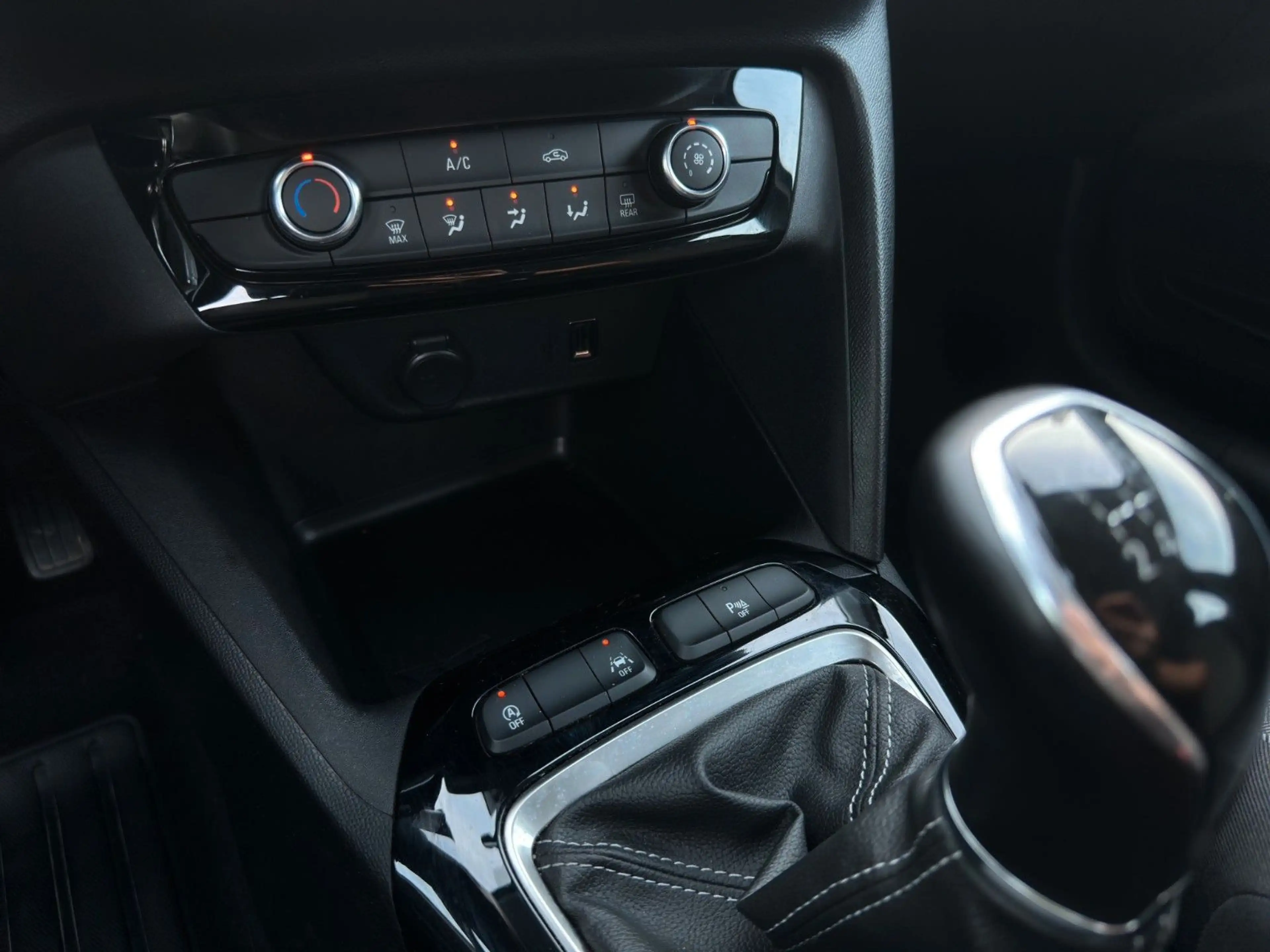 Opel Corsa F Premium "Edition" 1-Hand/Garantie/DAB — photo 23