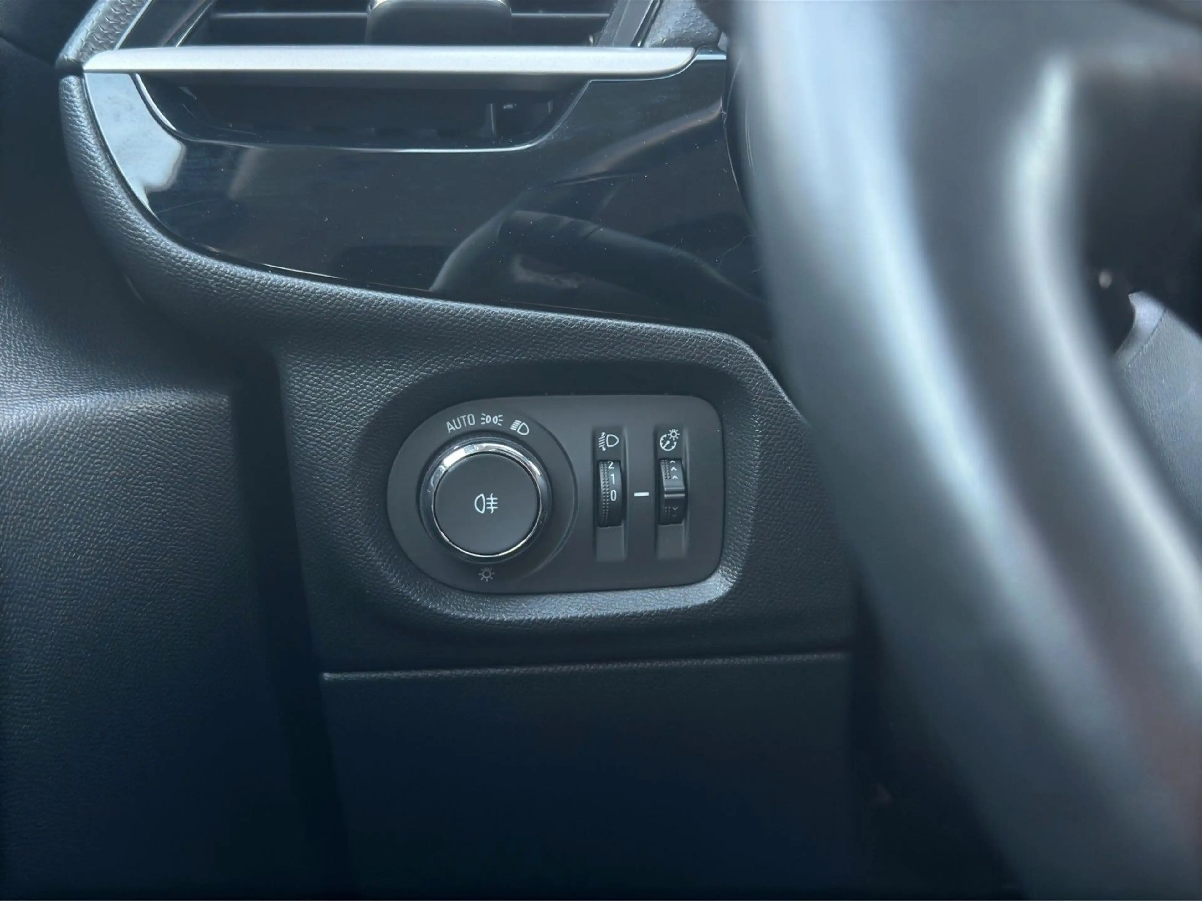 Opel Corsa F Premium "Edition" 1-Hand/Garantie/DAB — photo 24