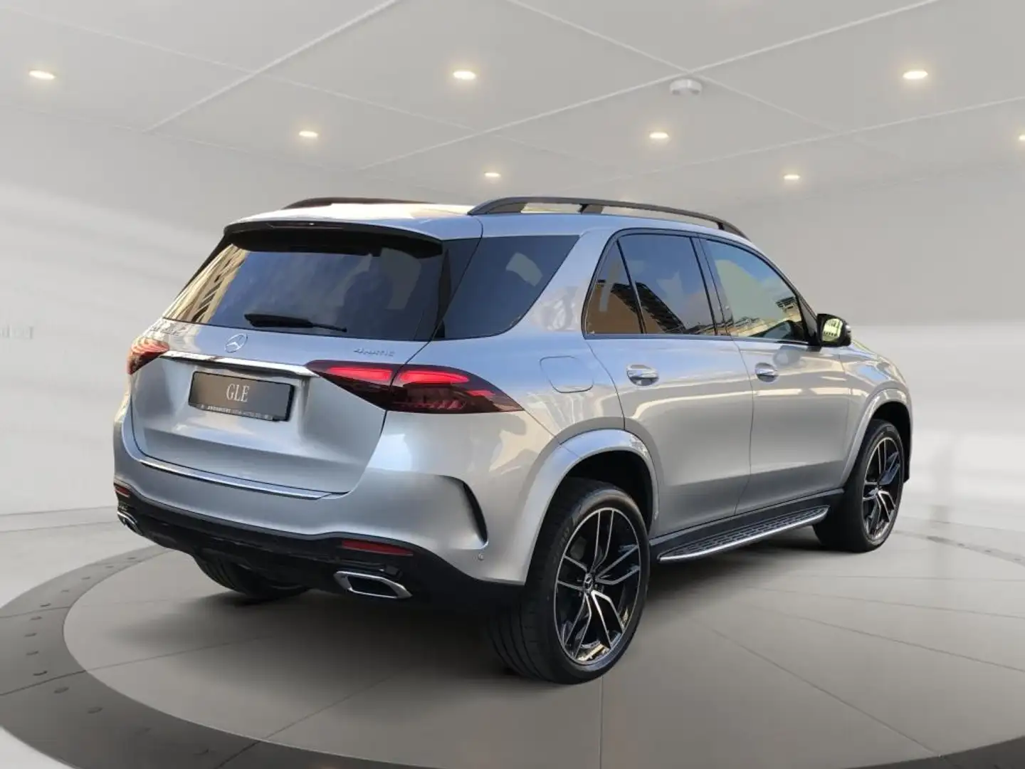 Mercedes-Benz GLE 450 d 4MATIC +MBUX+AMG+Wide+Navi+Pano+Burm Silber - 2