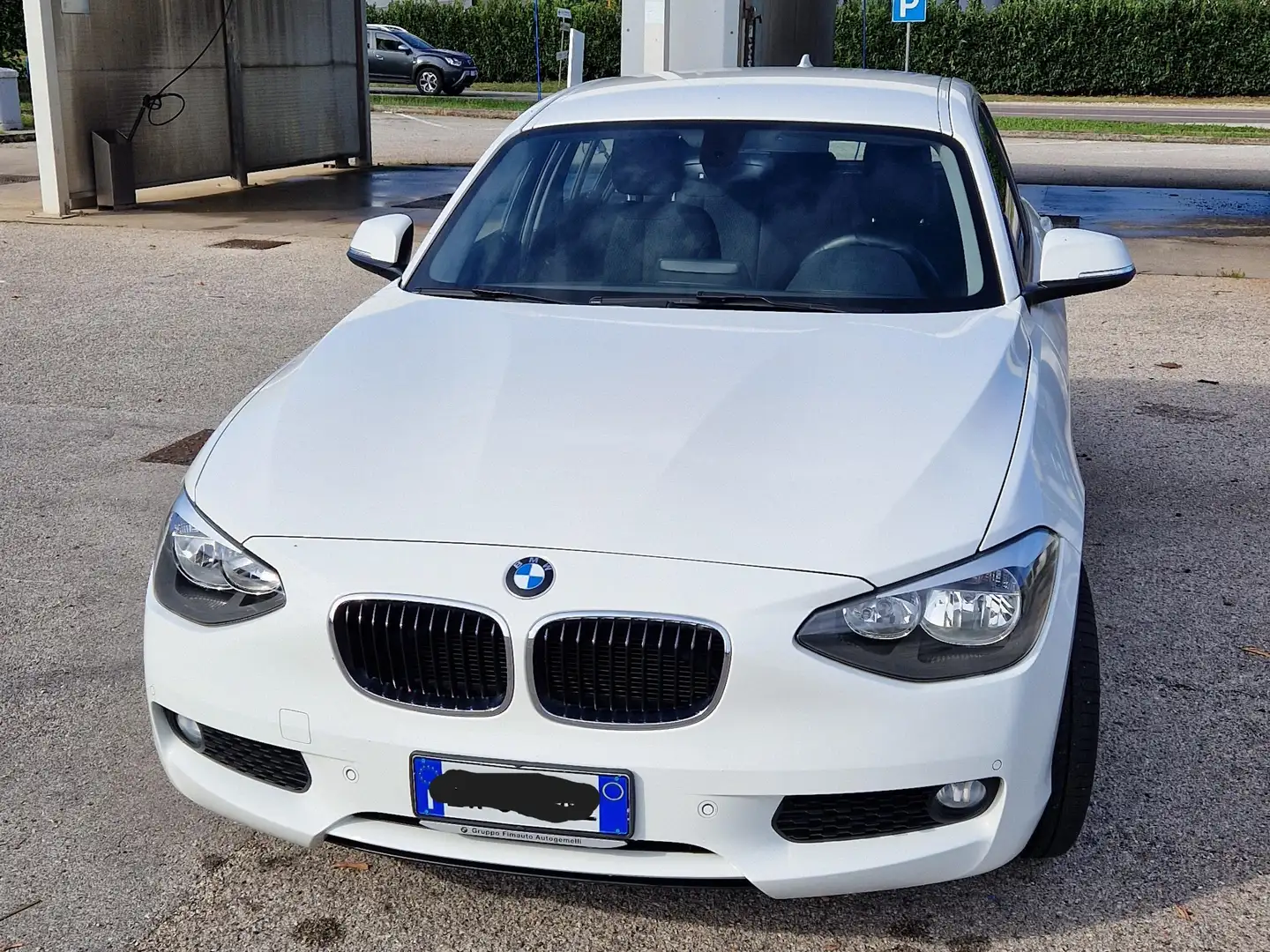 BMW 116 116d 5p Unique Bianco - 1